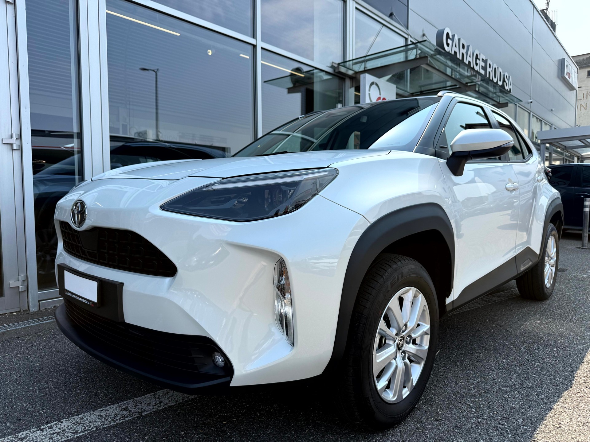 TOYOTA Yaris Cross 1.5 Comfort AWDi e-CVT-image-27