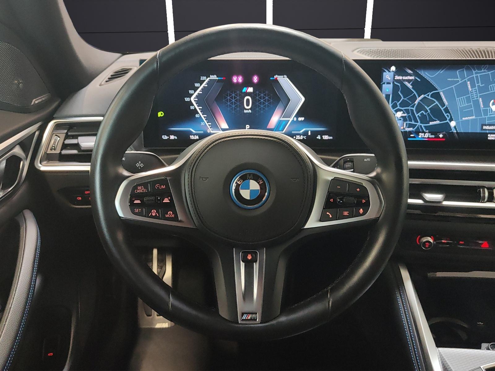 BMW i4 eDrive40-image-11