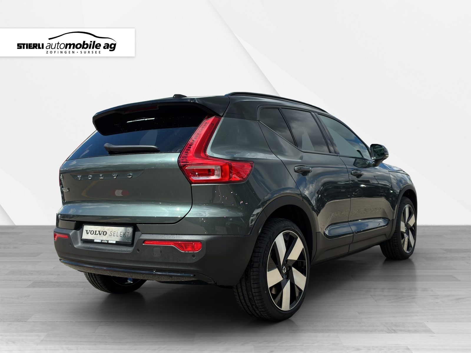 VOLVO EX40 Twin XCENTRIC Edition AWD-image-4