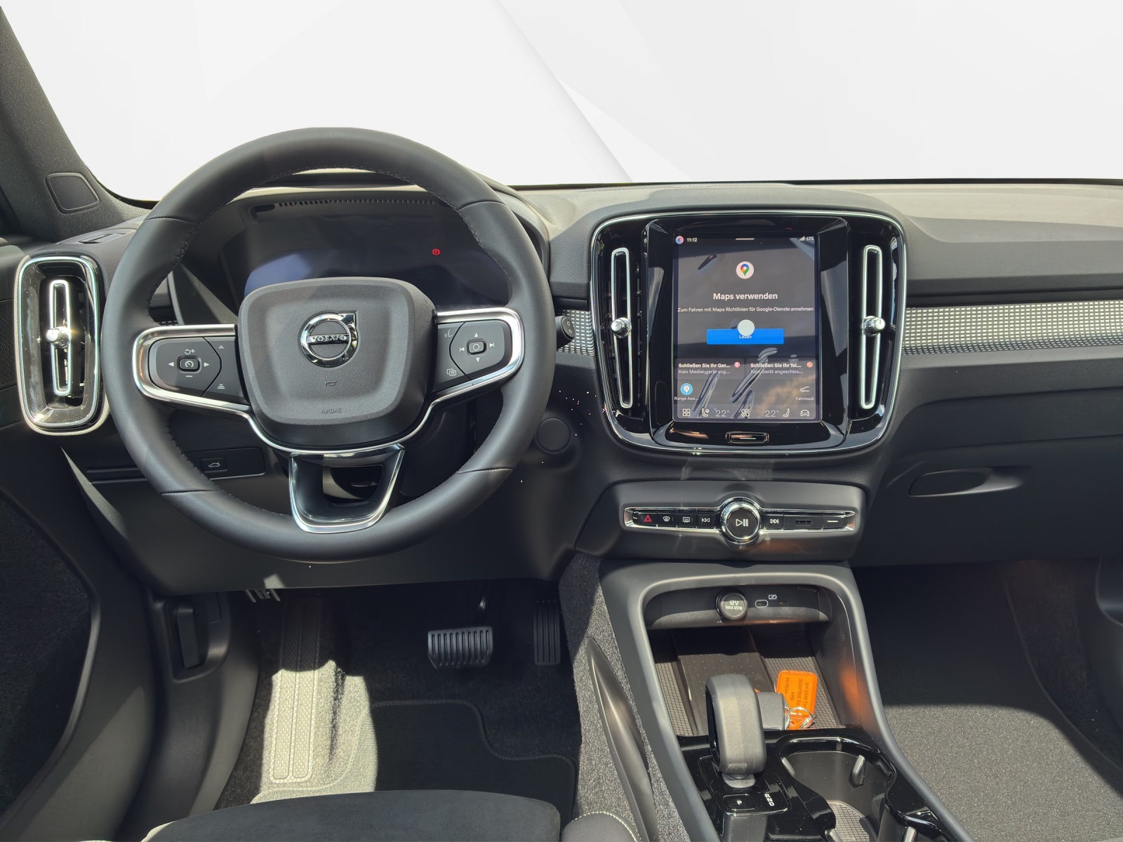 VOLVO EX40 Twin XCENTRIC Edition AWD-image-10