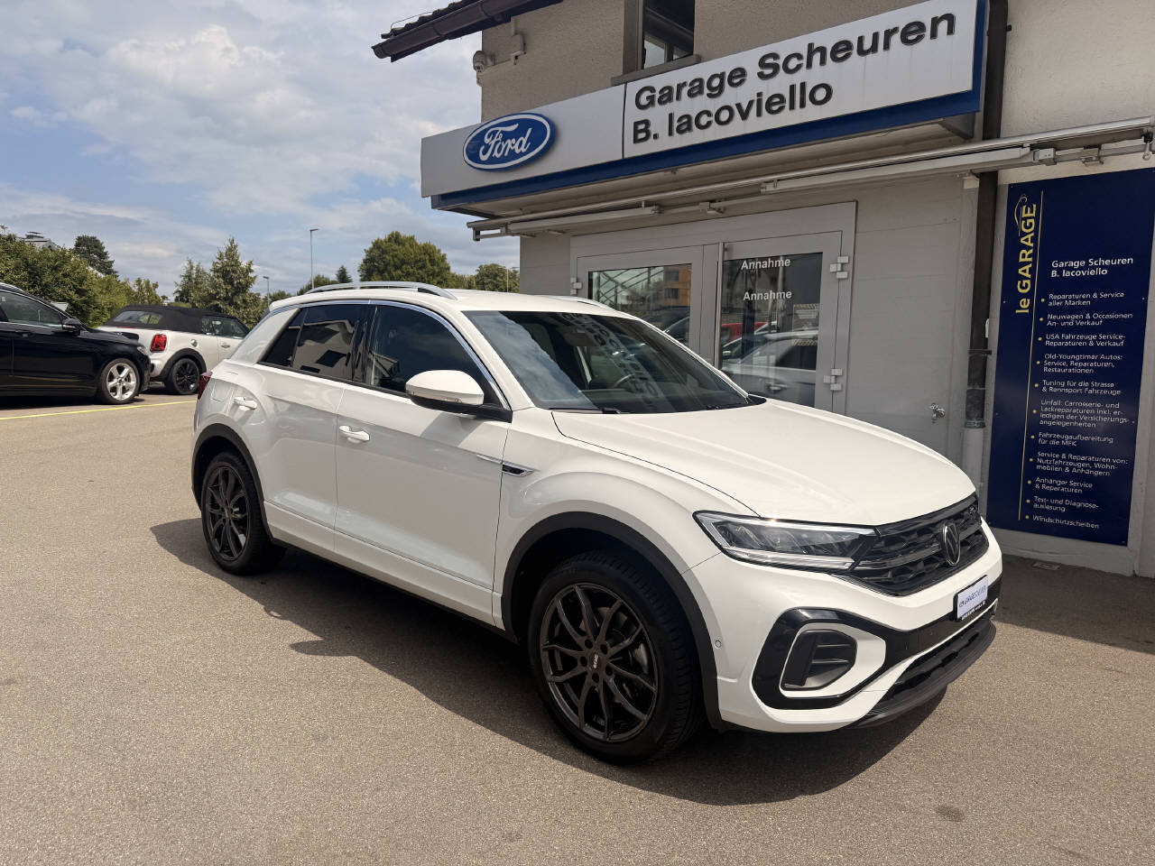 VW T-Roc 2.0 TSI R-Line DSG 4motion-image-0
