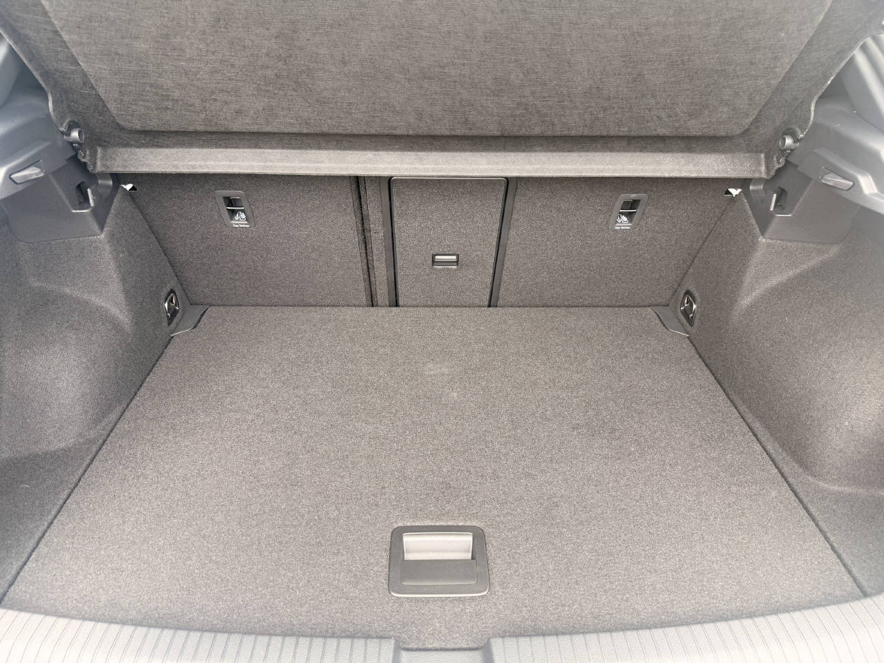 VW T-Roc 2.0 TSI R-Line DSG 4motion-image-9