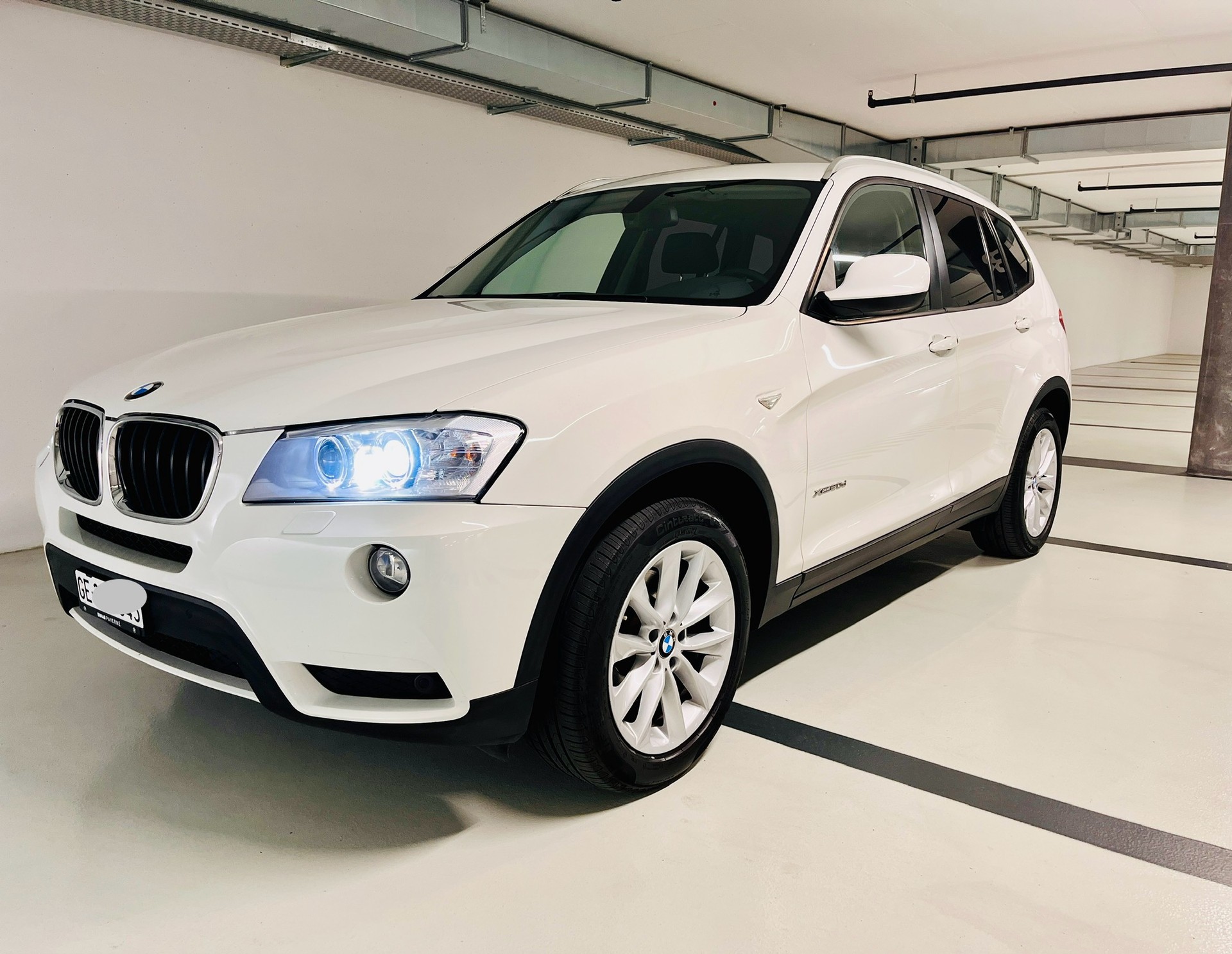 BMW X3 xDrive 20d Steptronic-image-0