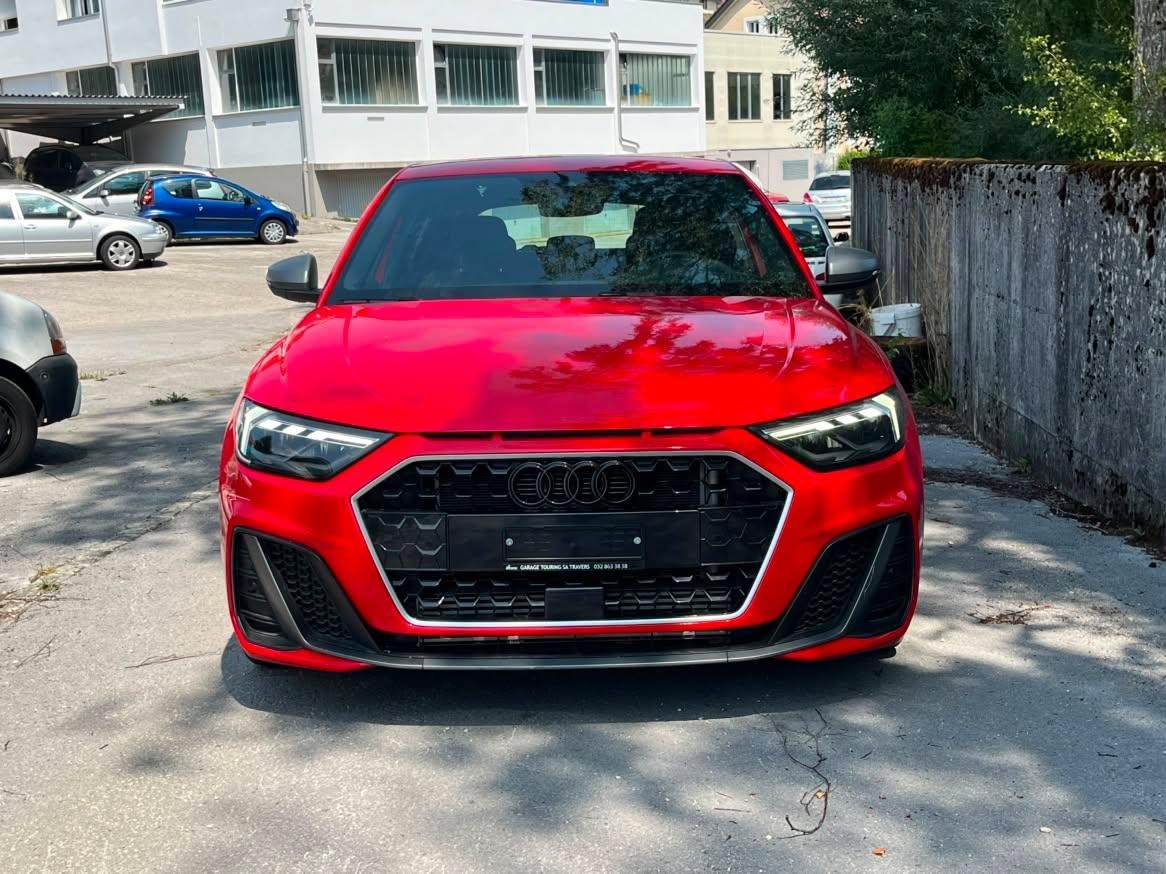 AUDI A1 Sportback 40 TFSI S Line S-tronic-image-3