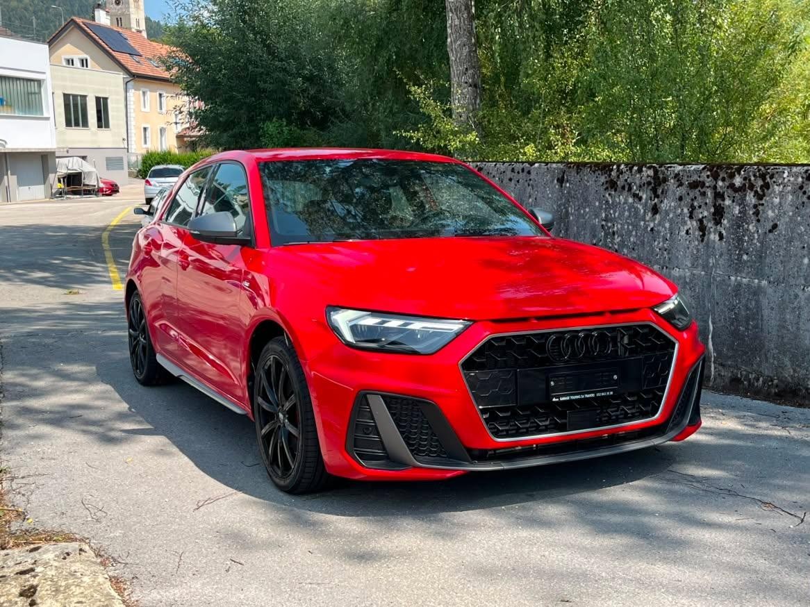 AUDI A1 Sportback 40 TFSI S Line S-tronic-image-1