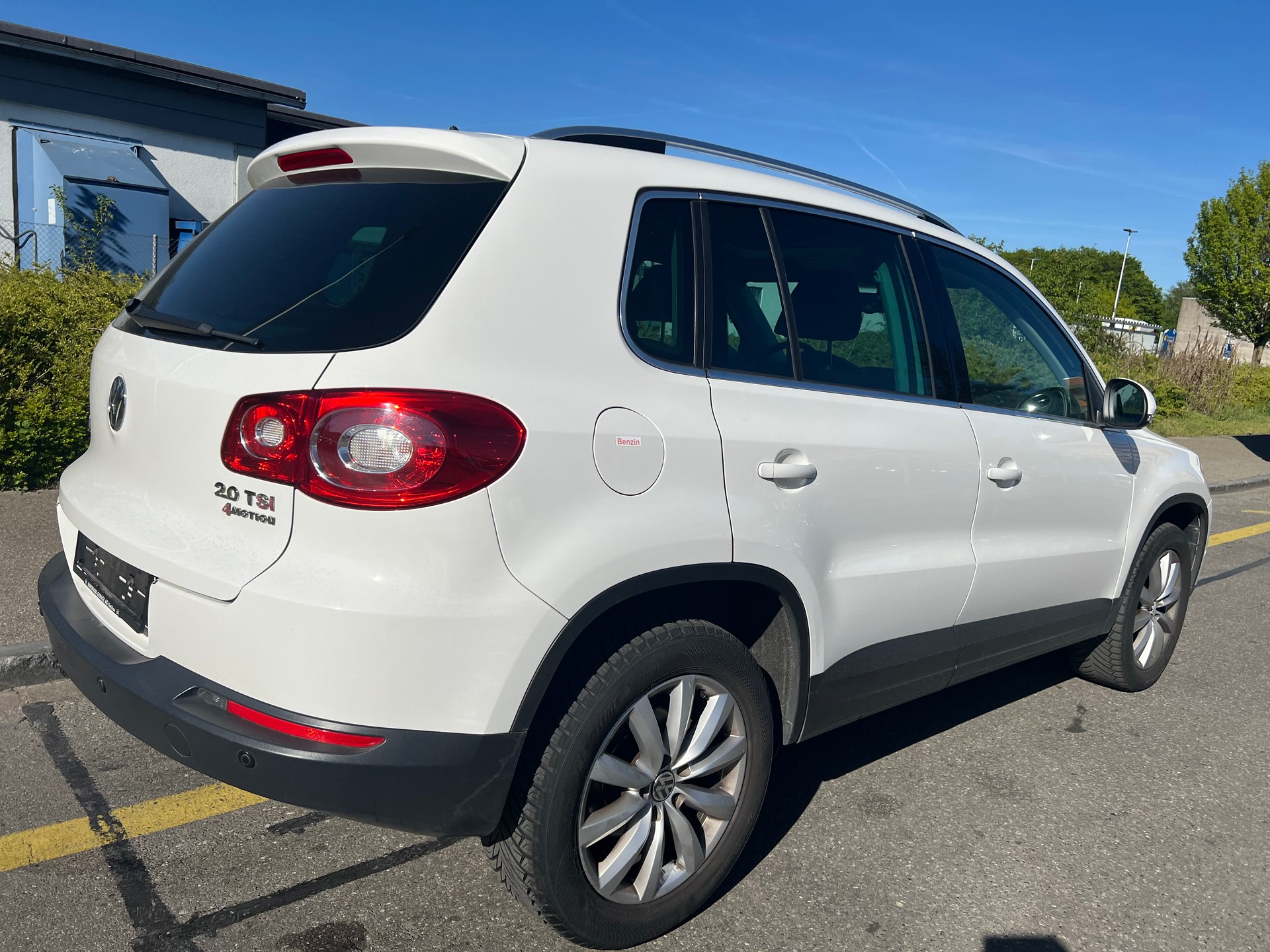VW Tiguan 2.0 TSI Sport&Style DSG-image-1