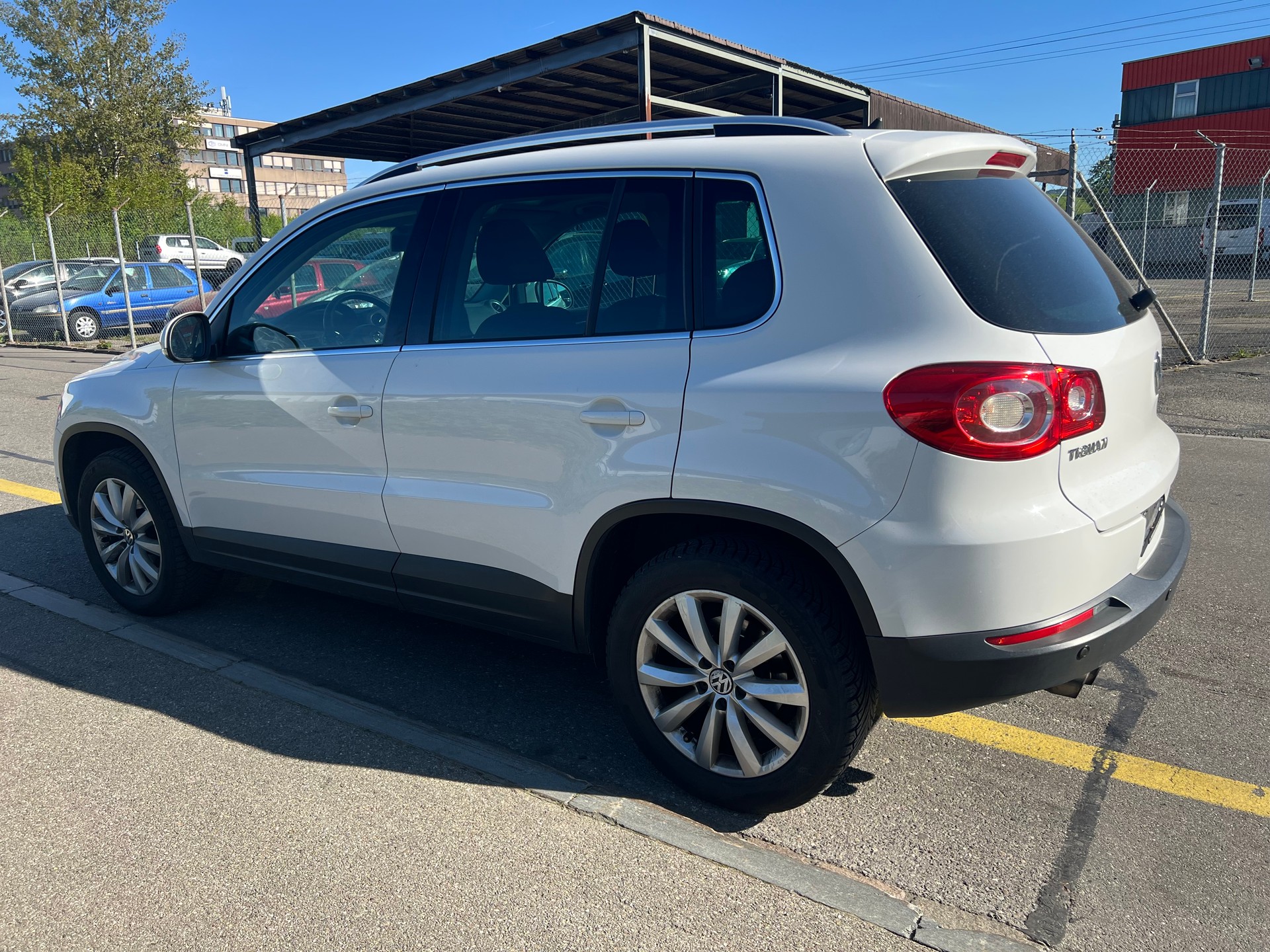 VW Tiguan 2.0 TSI Sport&Style DSG-image-5