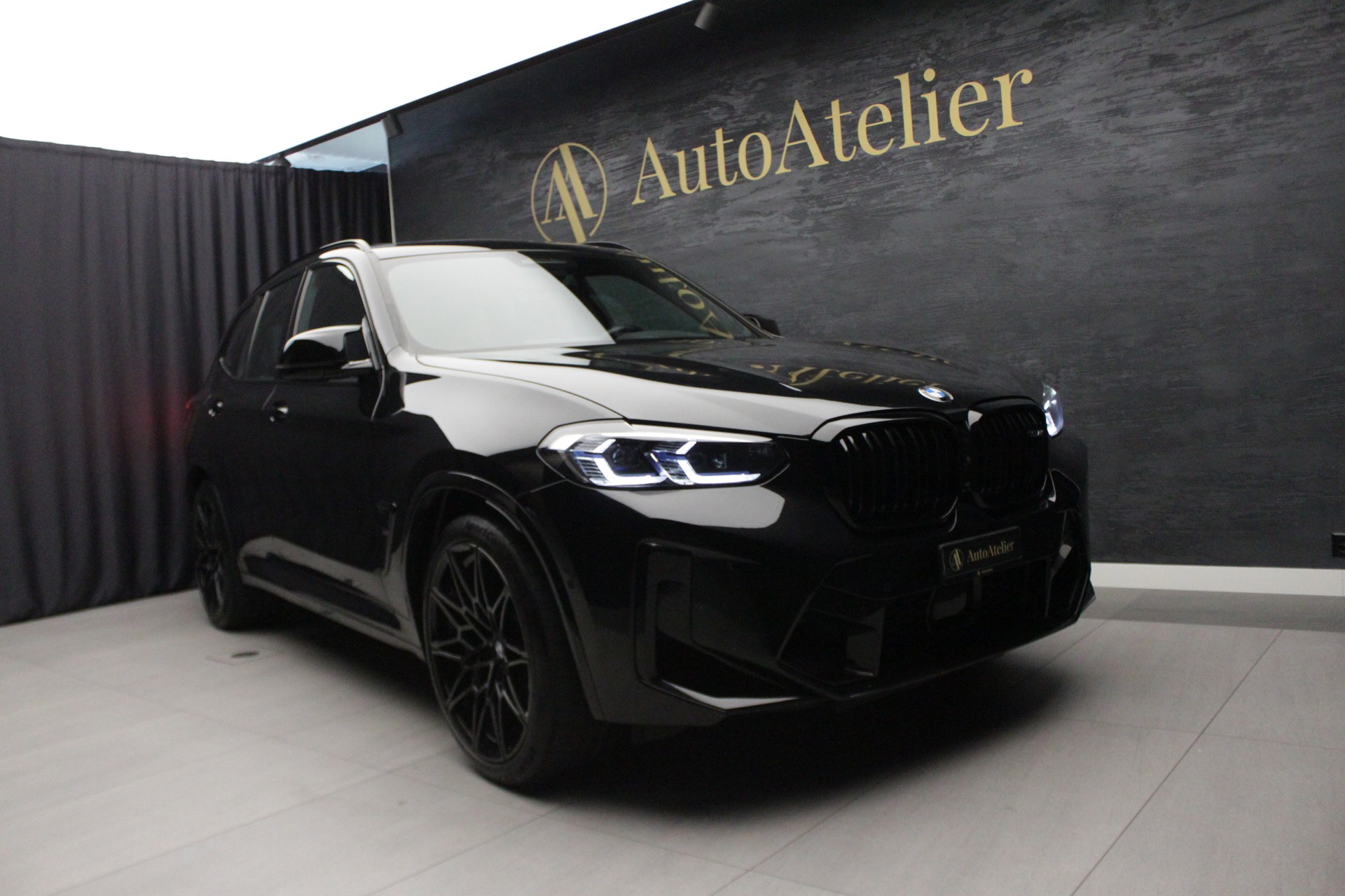 BMW X3 xDrive M Competition Steptronic-showroom-element-3