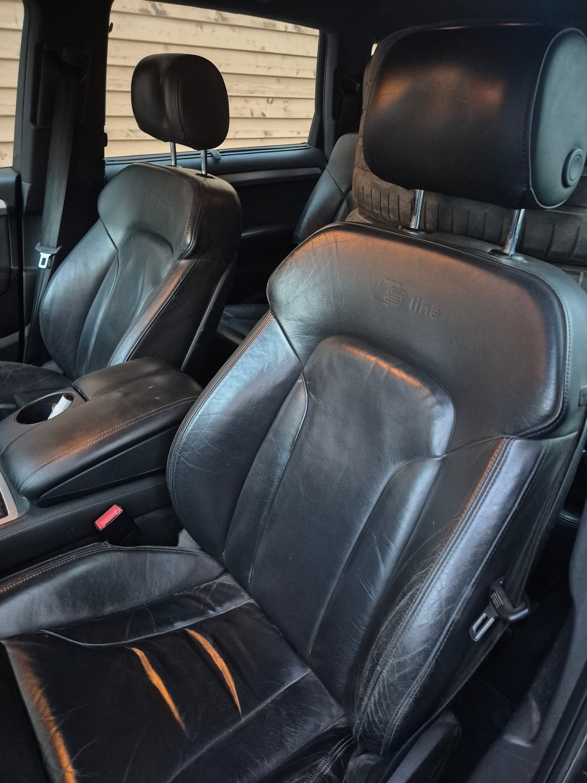 AUDI Q7 3.0 TDI addBlue quattro tiptronic *S Line*-image-7