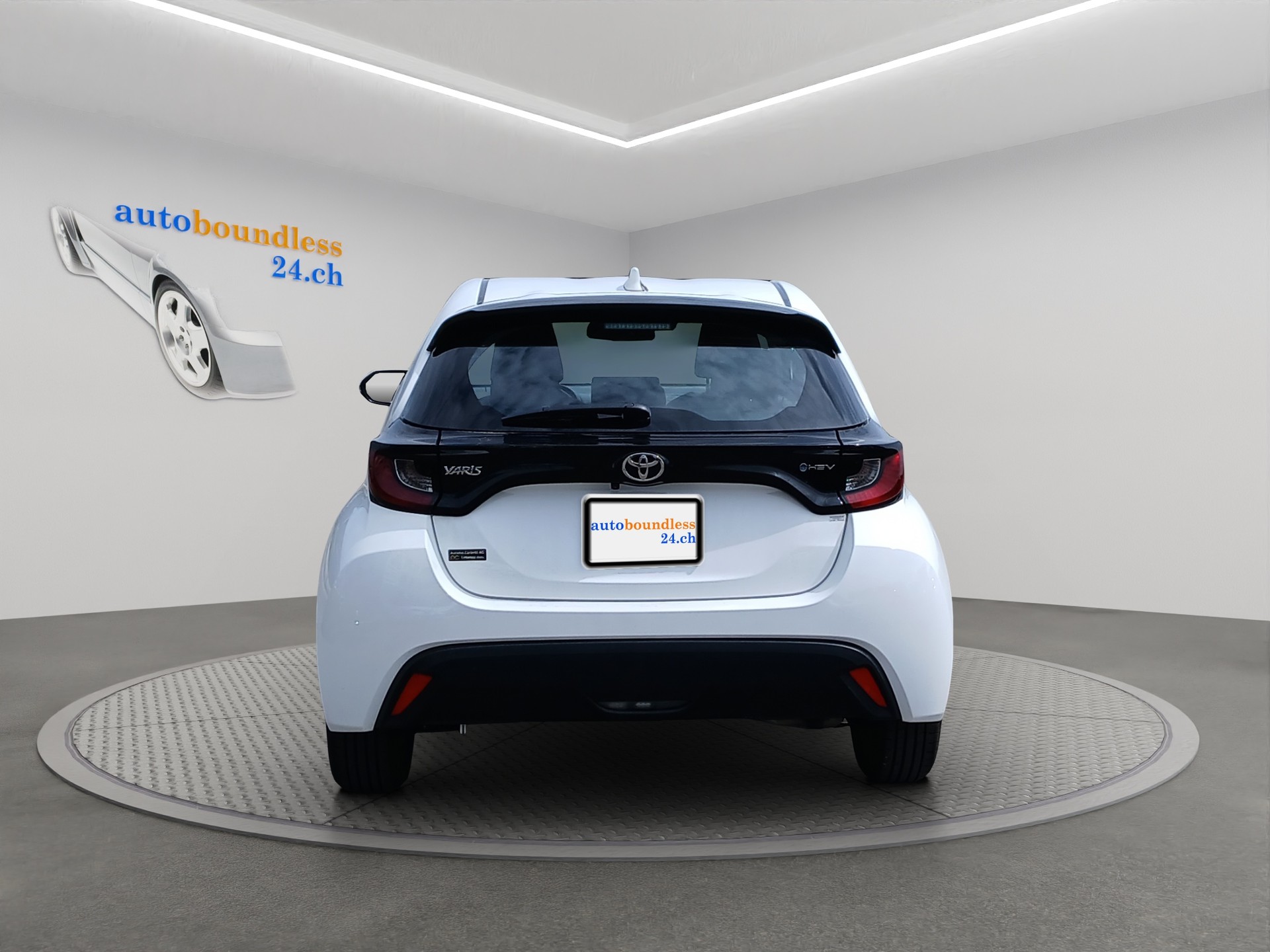 TOYOTA Yaris 1.5 Premium e-CVT-image-5