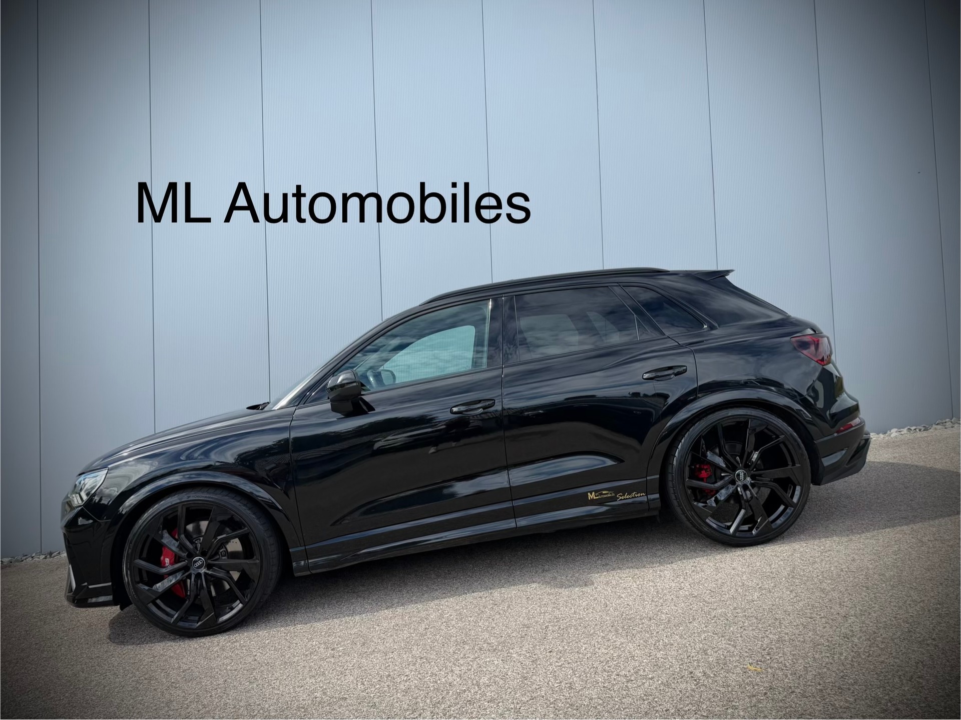 AUDI RS Q3 2.5 TFSI Black Edition quattro S tronic-image-0
