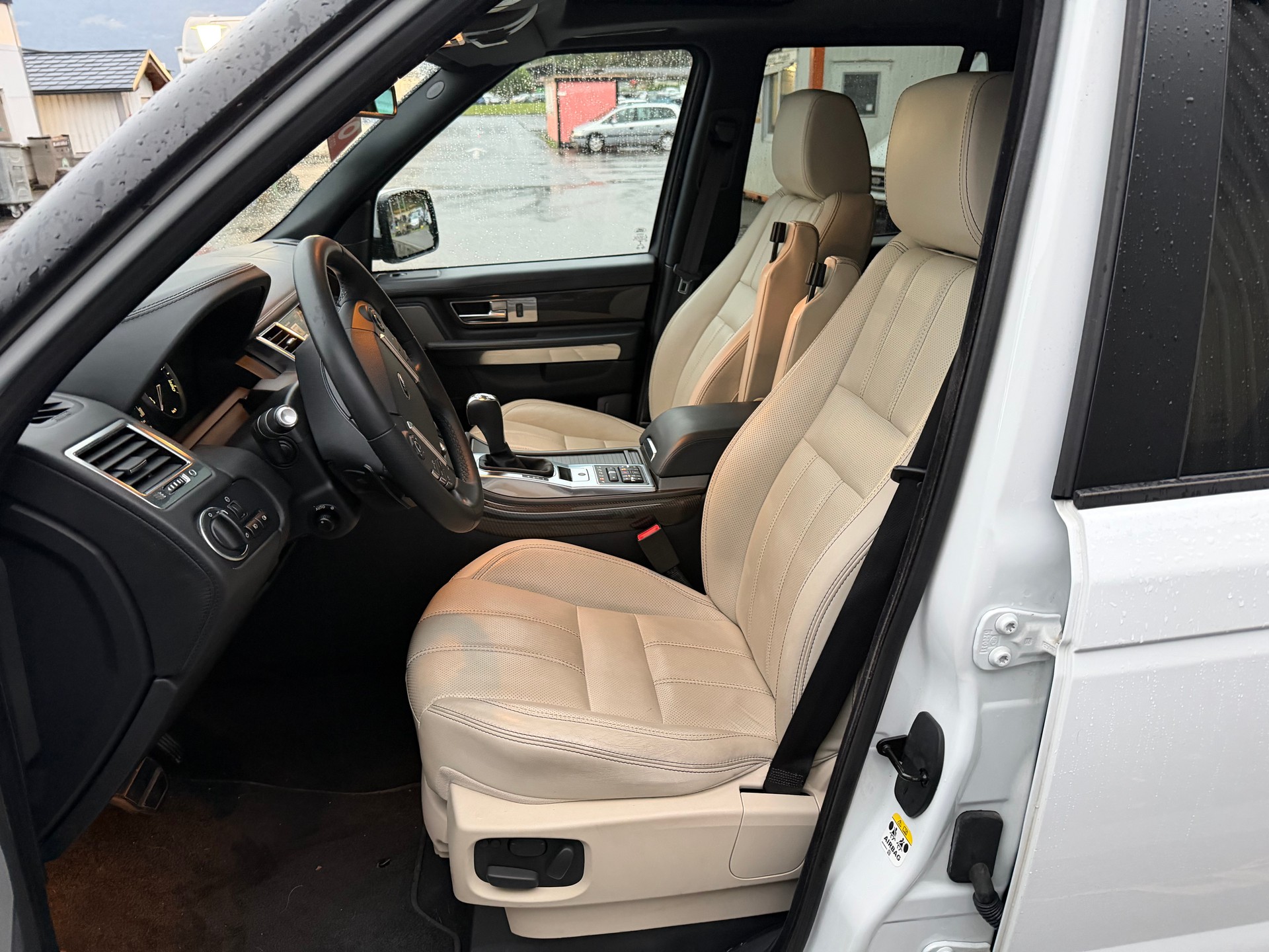 LAND ROVER Range Rover Sport 5.0 V8 SC Automatic-image-11