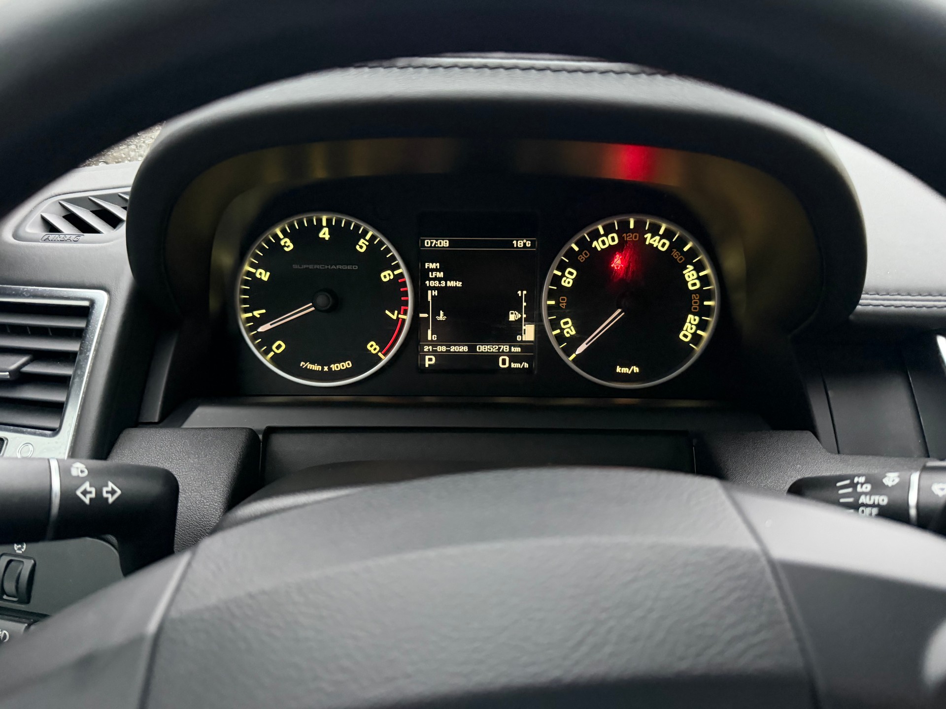LAND ROVER Range Rover Sport 5.0 V8 SC Automatic-image-17