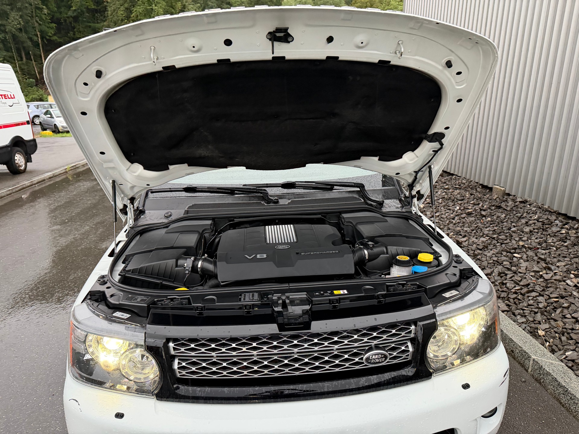 LAND ROVER Range Rover Sport 5.0 V8 SC Automatic-image-21