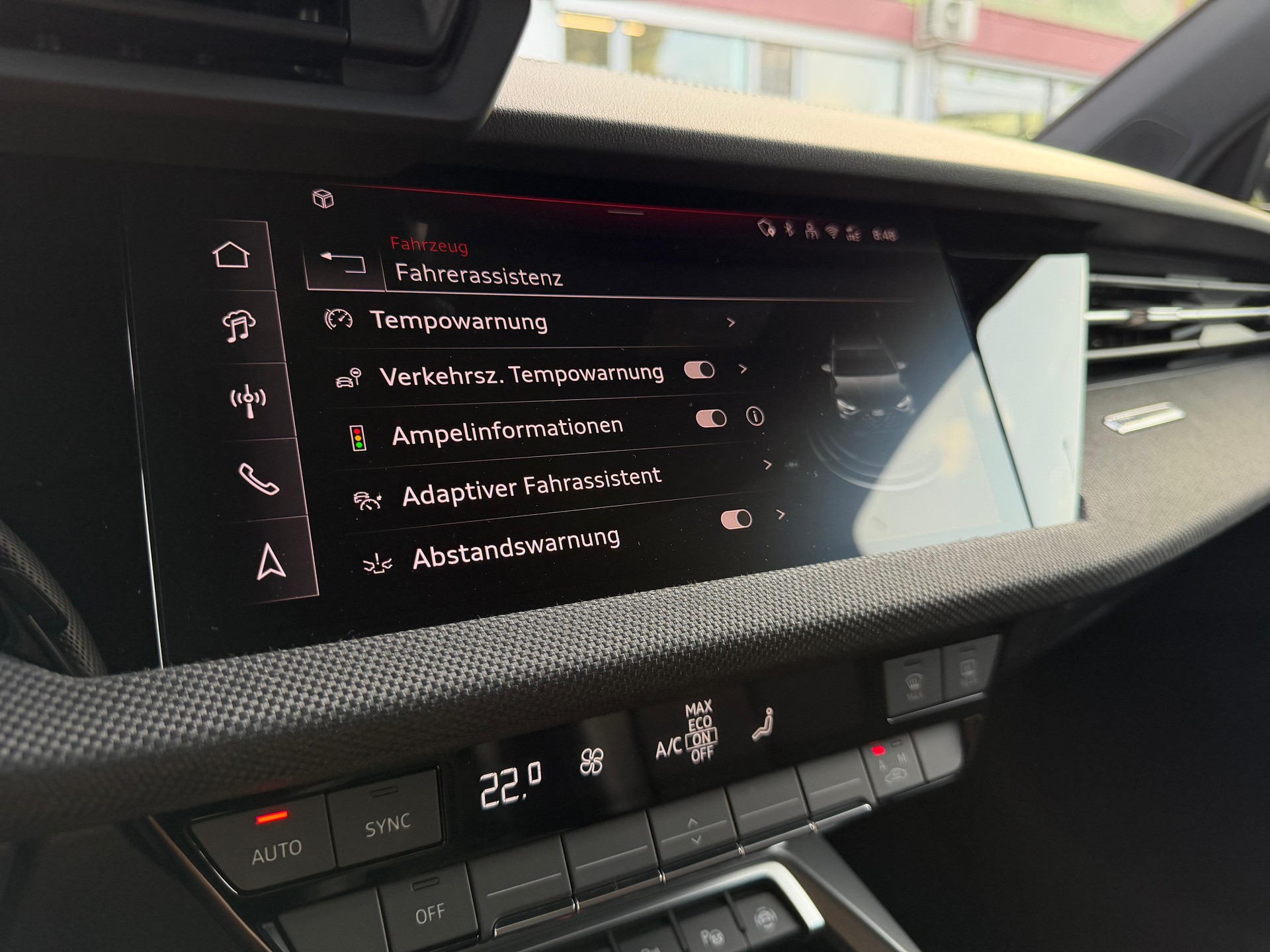AUDI A3 Sportback S-LINE 40 TFSI e S-tronic-image-26