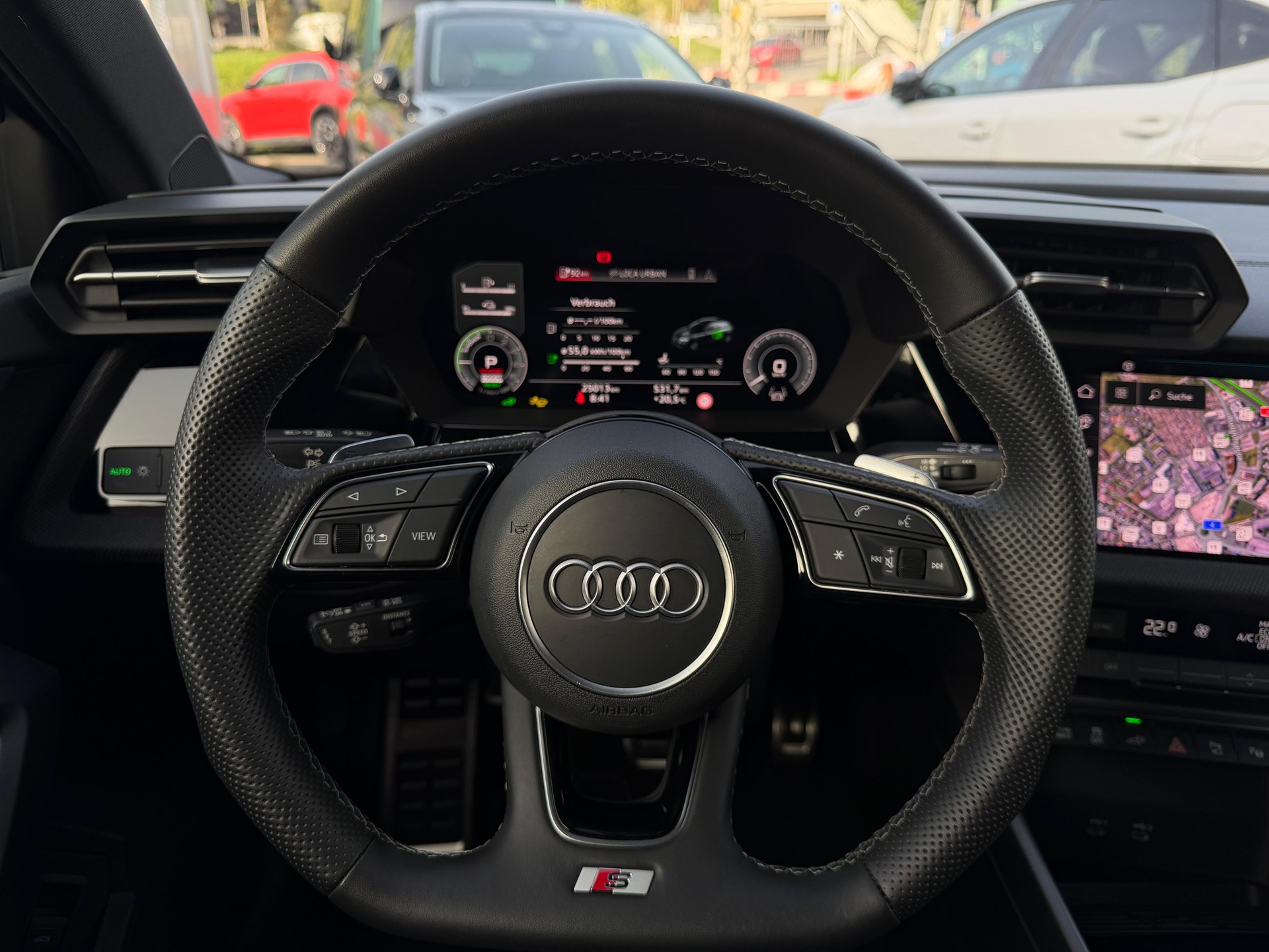 AUDI A3 Sportback S-LINE 40 TFSI e S-tronic-image-19