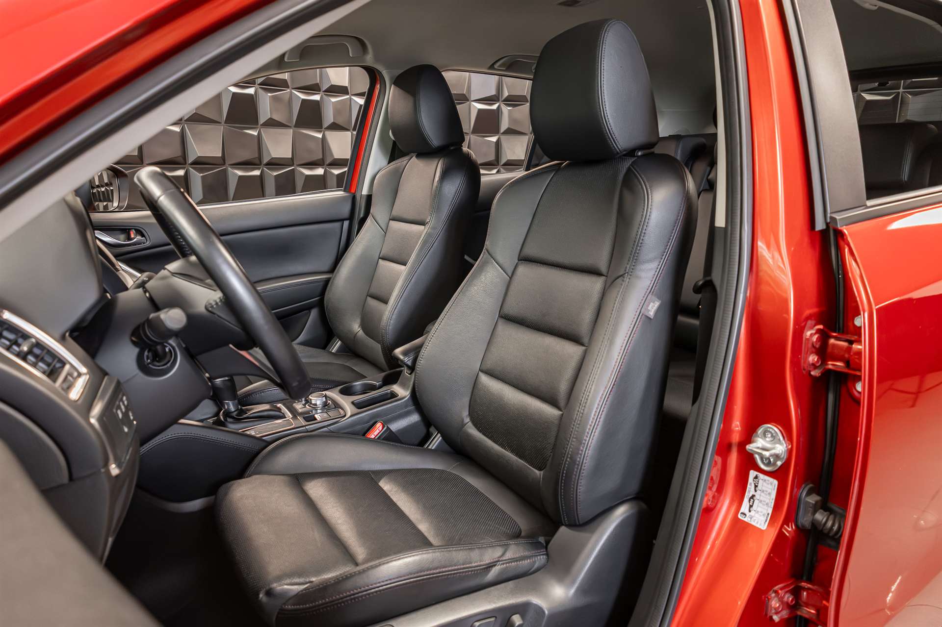 MAZDA CX-5 2.2 D HP Revolution AWD Automatic-image-12