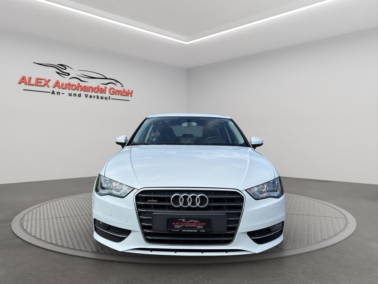 AUDI A3 Sportback 2.0 TDI Ambition quattro-image-1