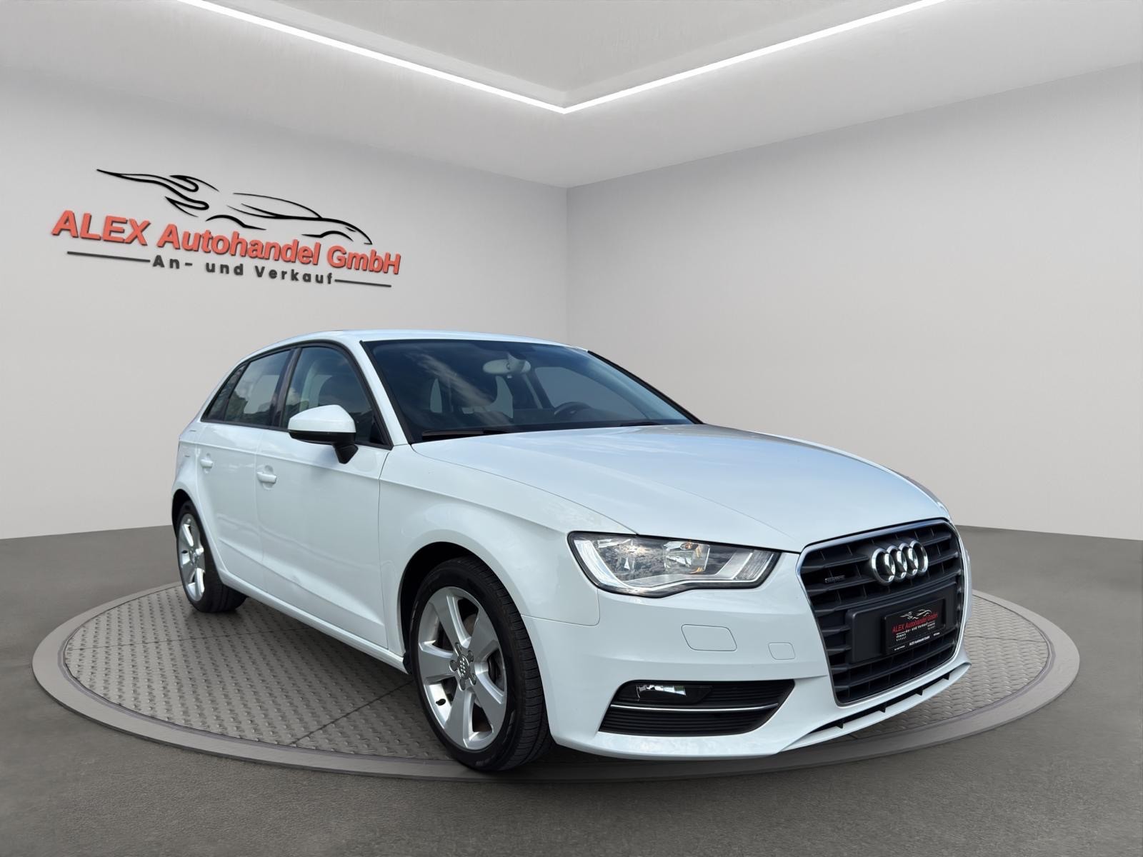 AUDI A3 Sportback 2.0 TDI Ambition quattro-image-8