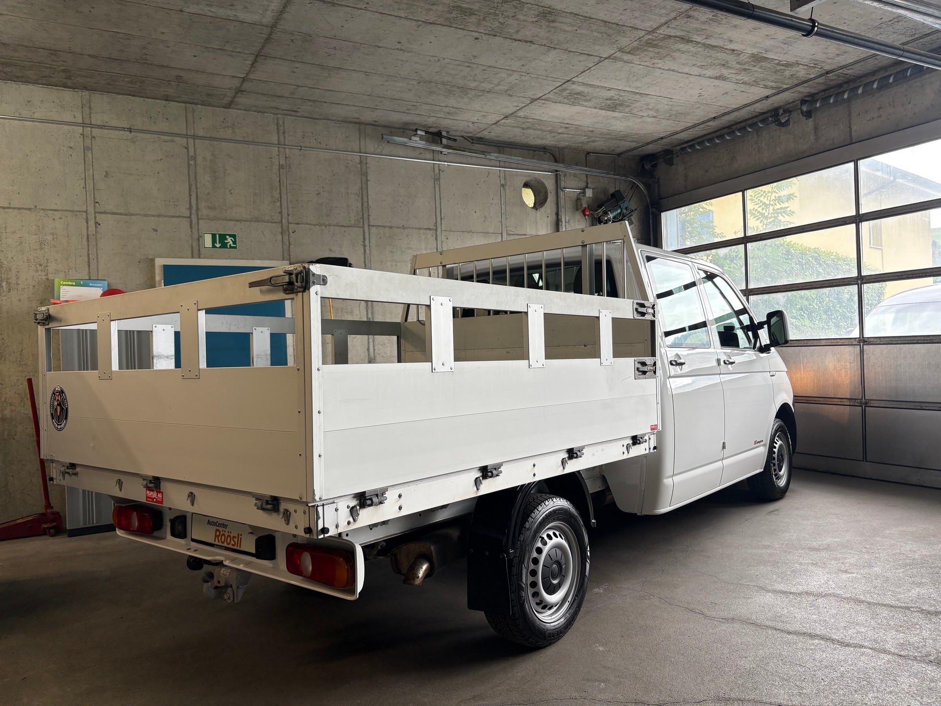 VW T6.1 2.0 TDI Doka 4Motion mit Alubrücke-image-3