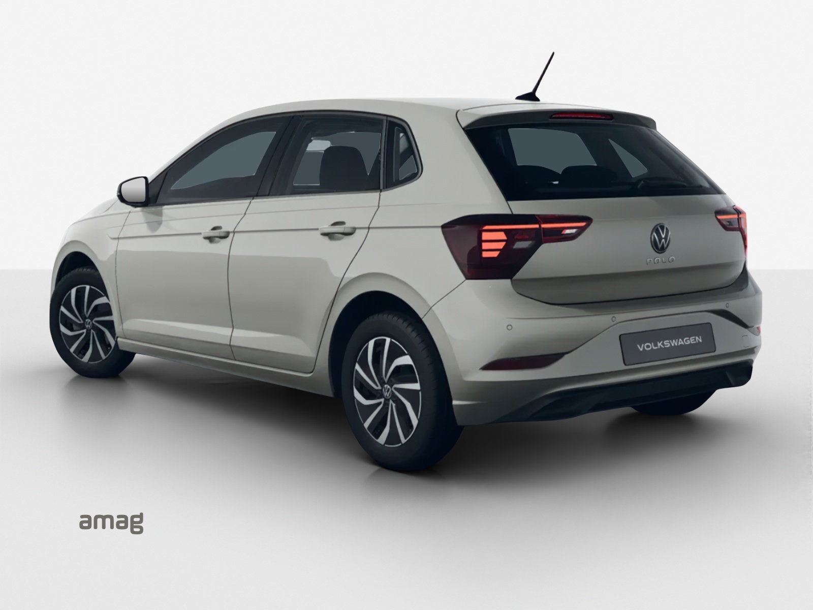 VW Polo 1.0 TSI Life DSG-image-2