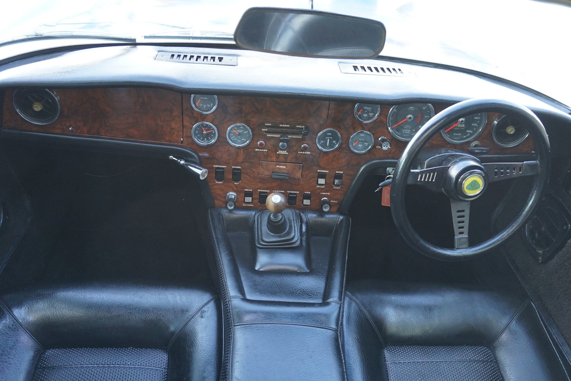 LOTUS Elan 130S +2 DOHC 1,6 "sehr seltener 4 Plätzer"-image-9