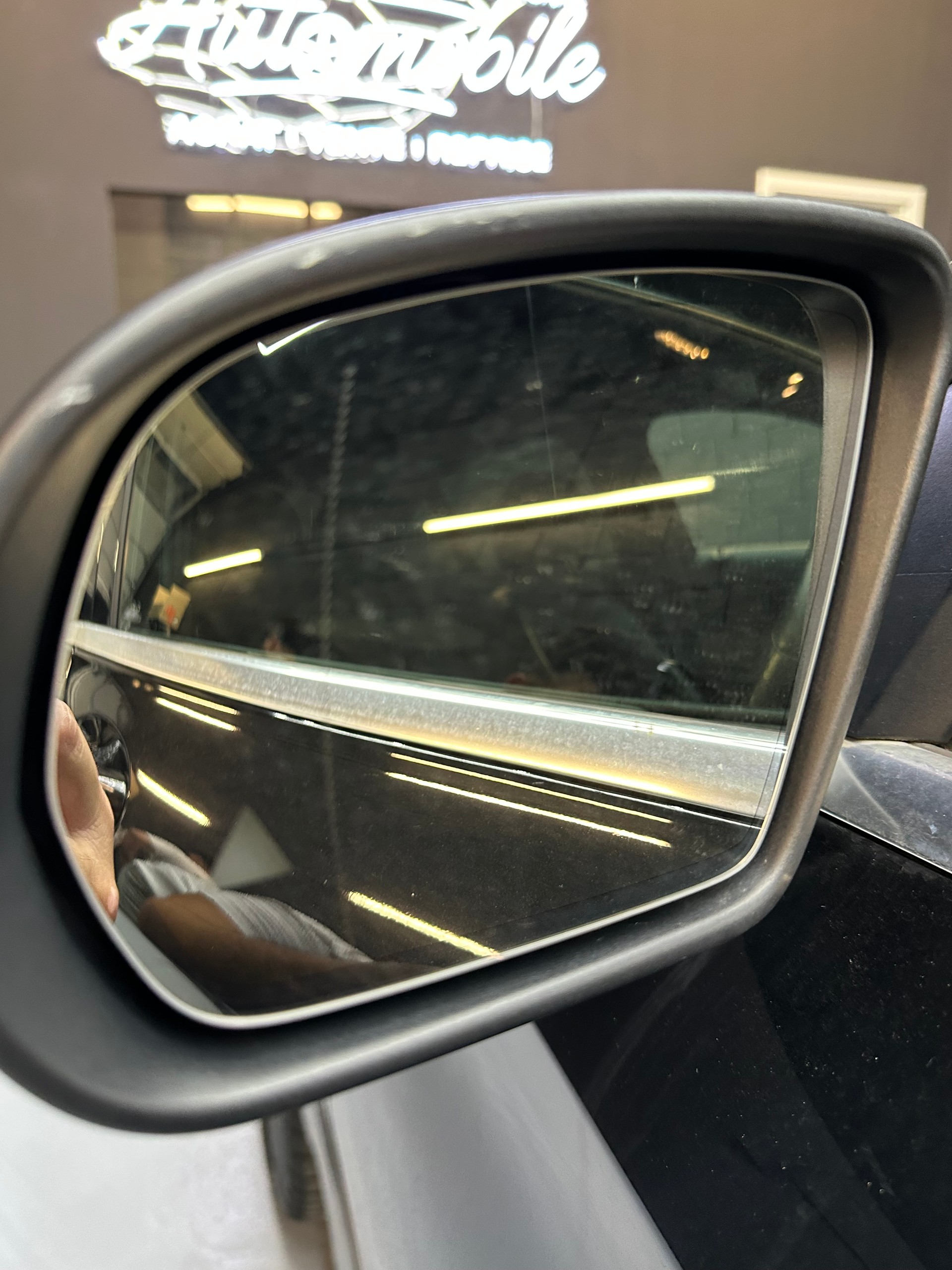 MERCEDES-BENZ C 200 Swiss Star Edition AMG Line // head up // Sound-Système Burmester // Véhicule suisse 🇨🇭// Leasing dès 159.- // Garantie-image-13