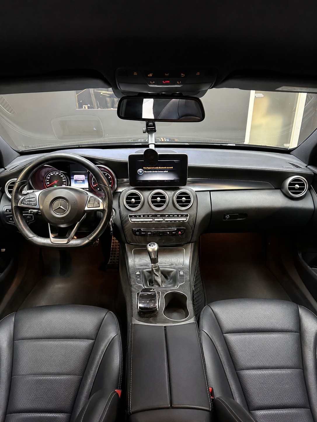 MERCEDES-BENZ C 200 Swiss Star Edition AMG Line // head up // Sound-Système Burmester // Véhicule suisse 🇨🇭// Leasing dès 159.- // Garantie-image-9