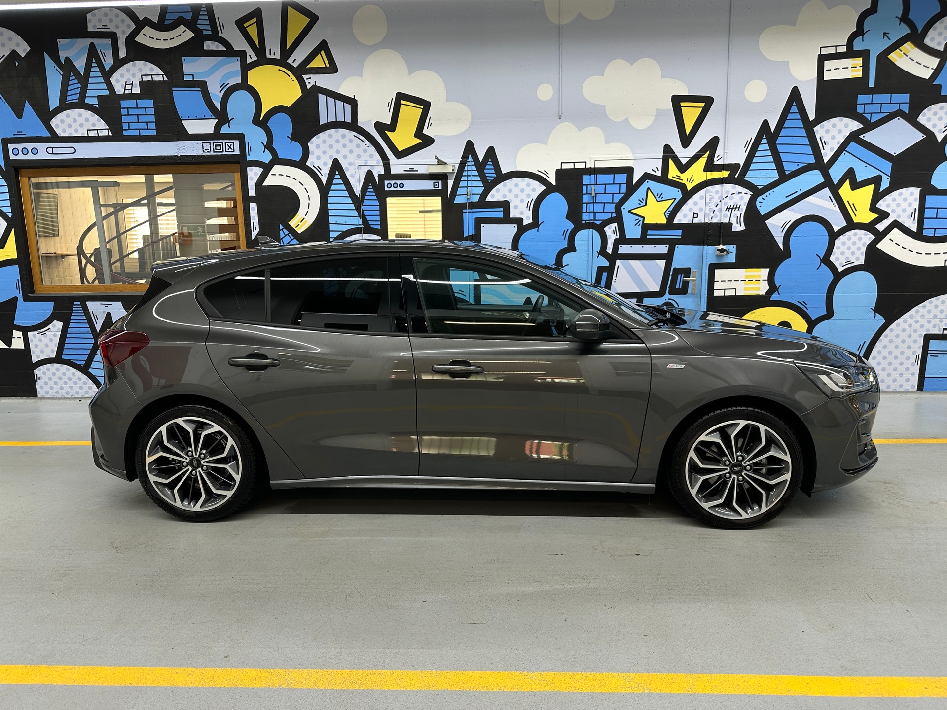 FORD Focus 1.0 MHEV ST-Line X Automat-image-2