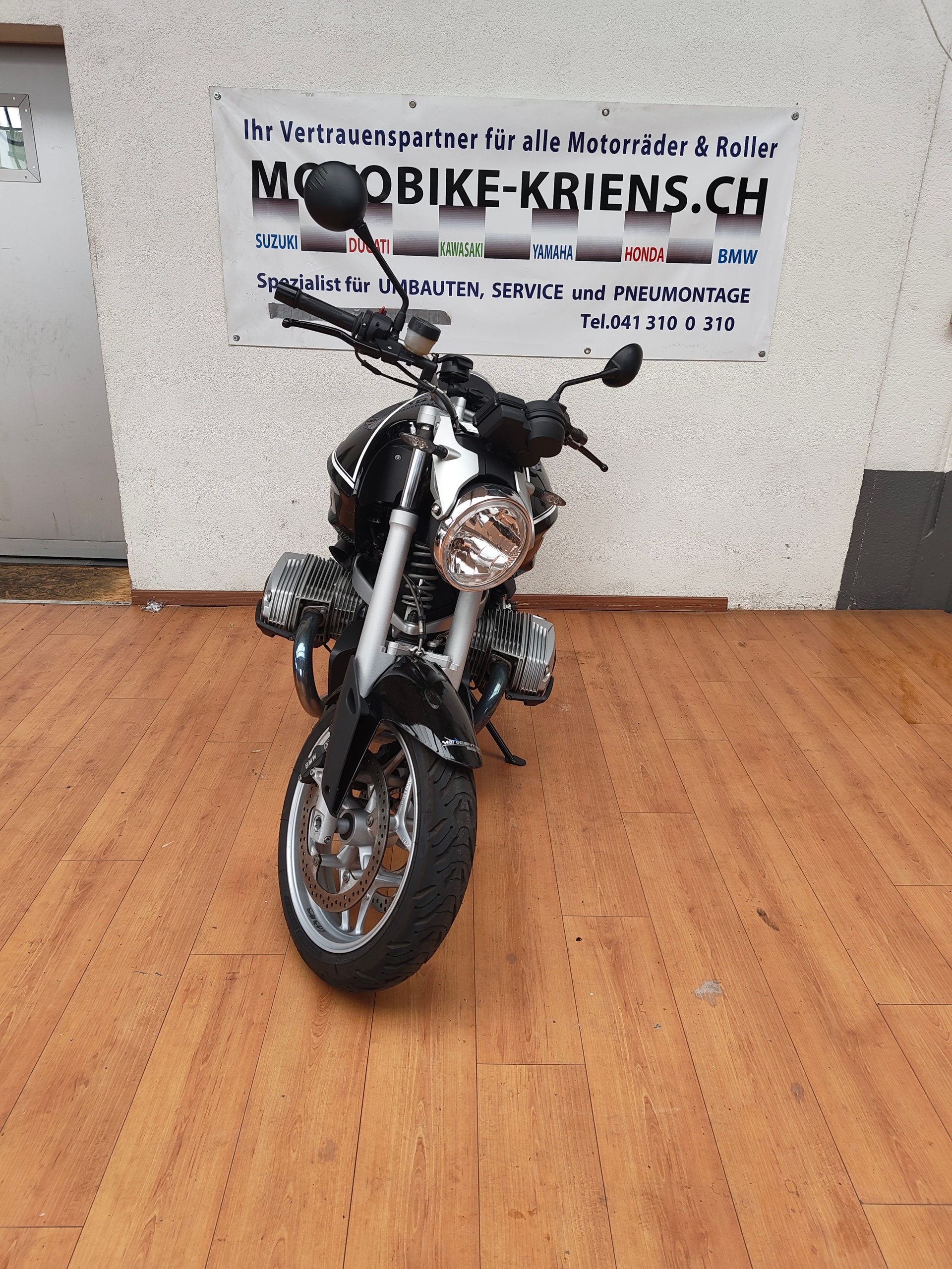 BMW R 1200 R-image-1