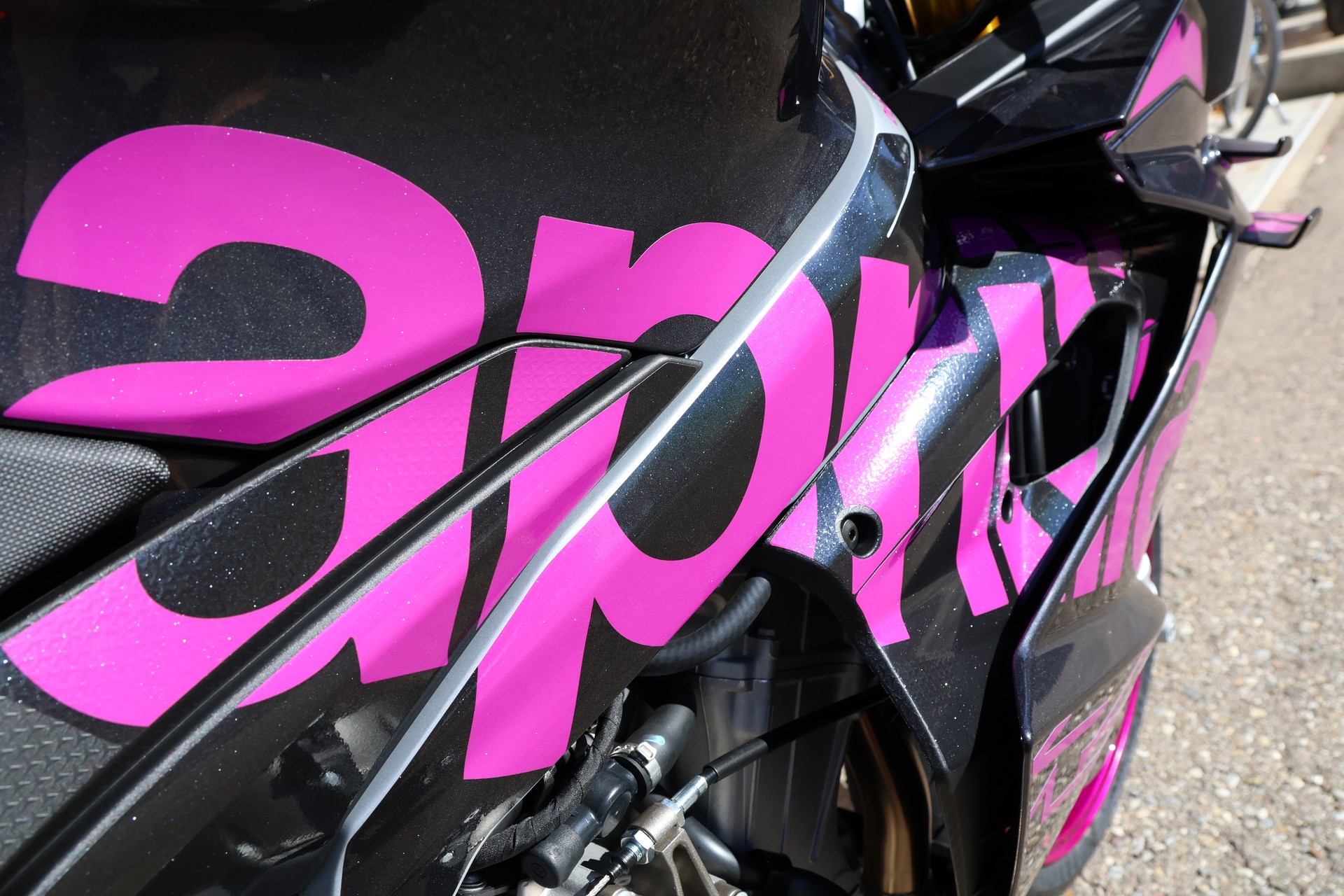 APRILIA RS 660 Ultra purple E5+ (35kW)-image-7