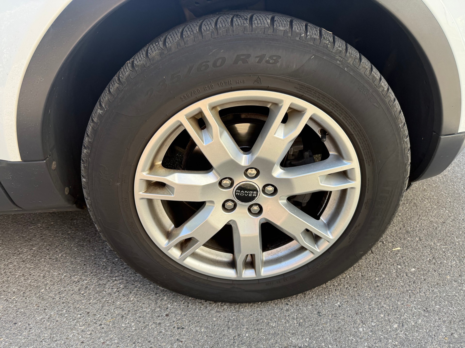 LAND ROVER 2.2 TD4 Pure-image-4
