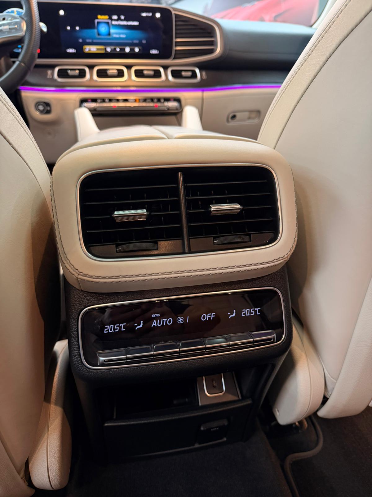 MERCEDES-BENZ GLS 63 4Matic+ Limited 720PS Blue&Black Performance TCT 9G 2Jahre Garantie-image-18