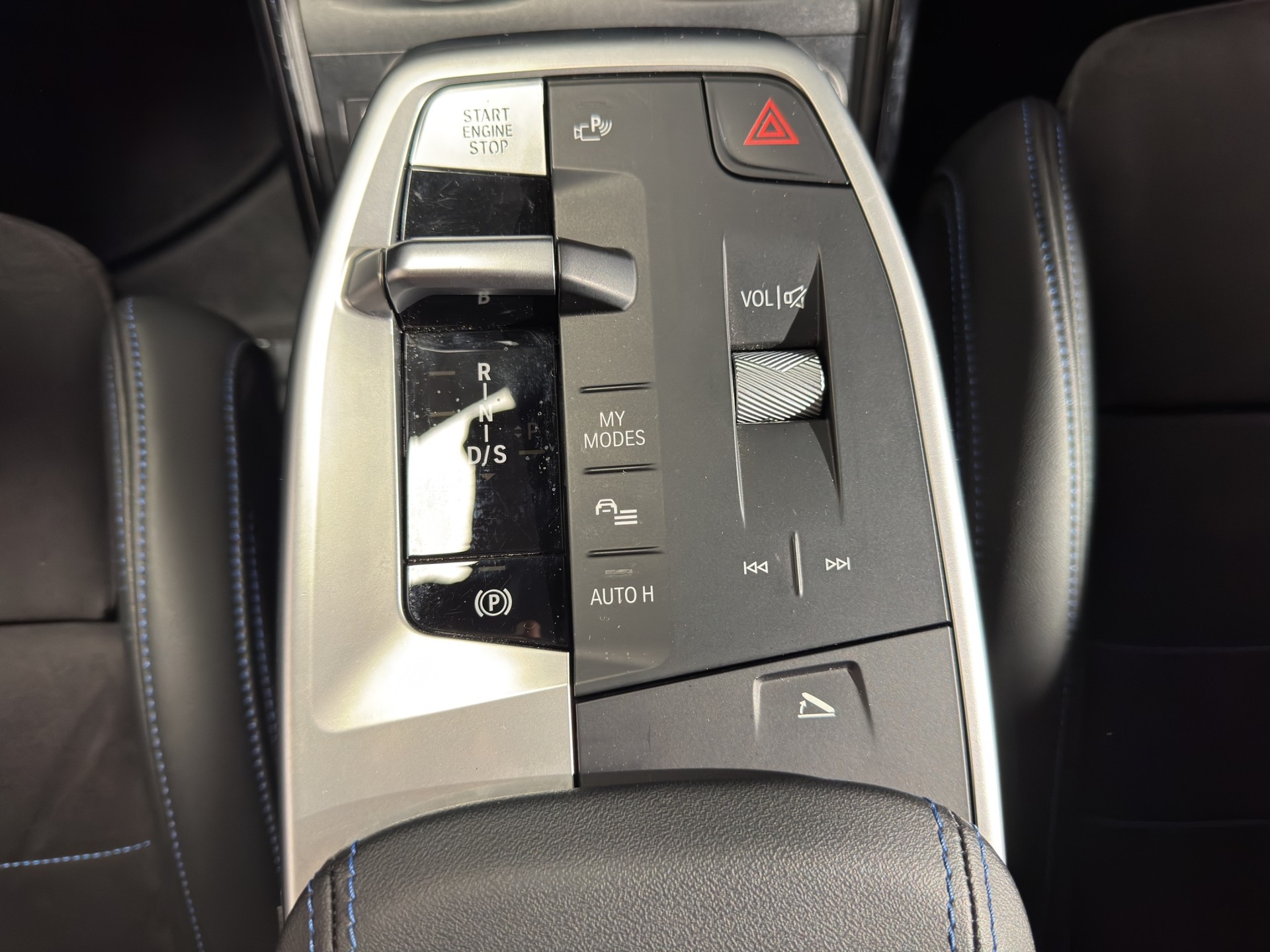 BMW 225e xDrive Active Tourer M Sport-image-11