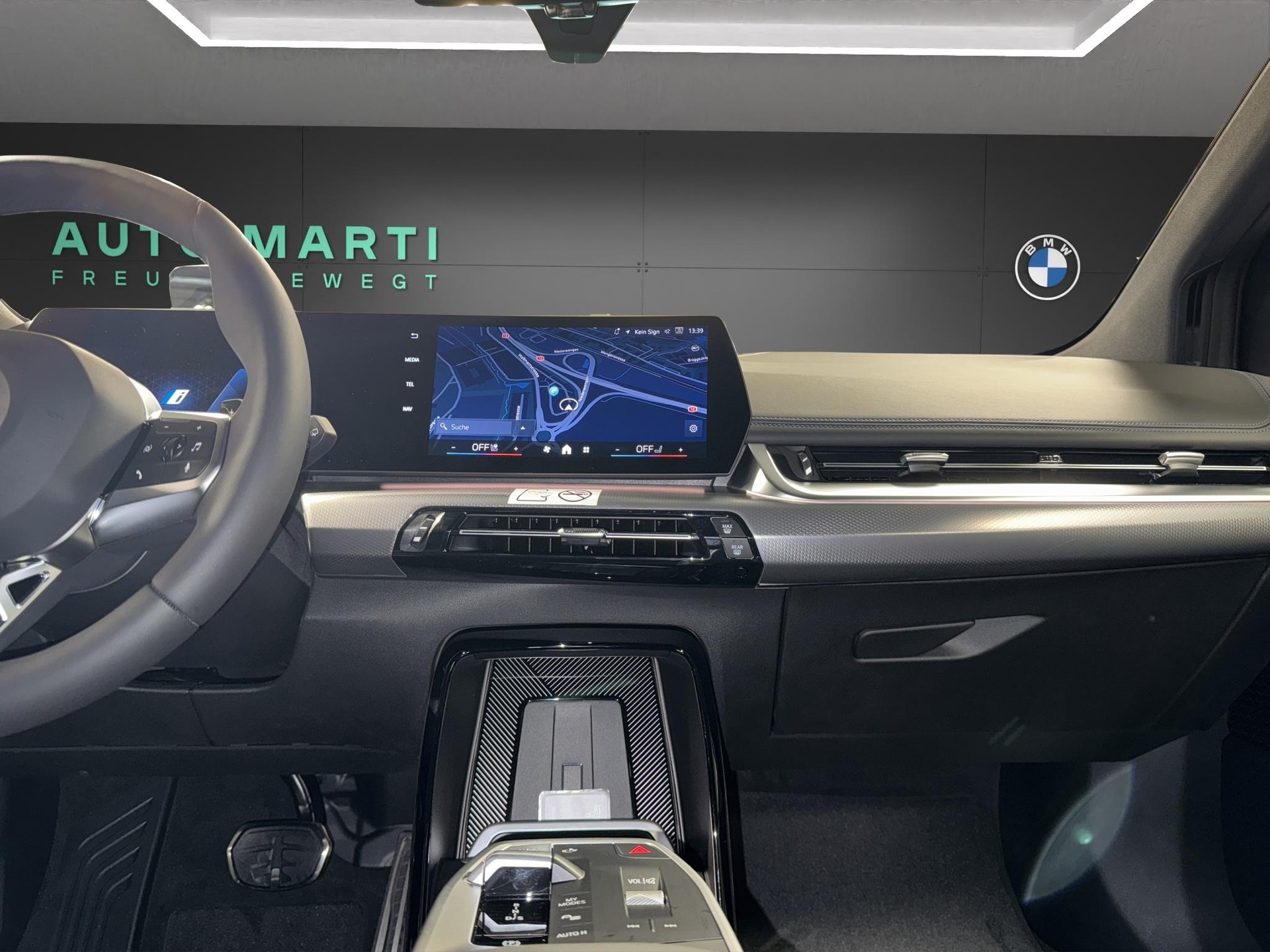 BMW 225e xDrive paddles Active Tourer M Sport-image-18