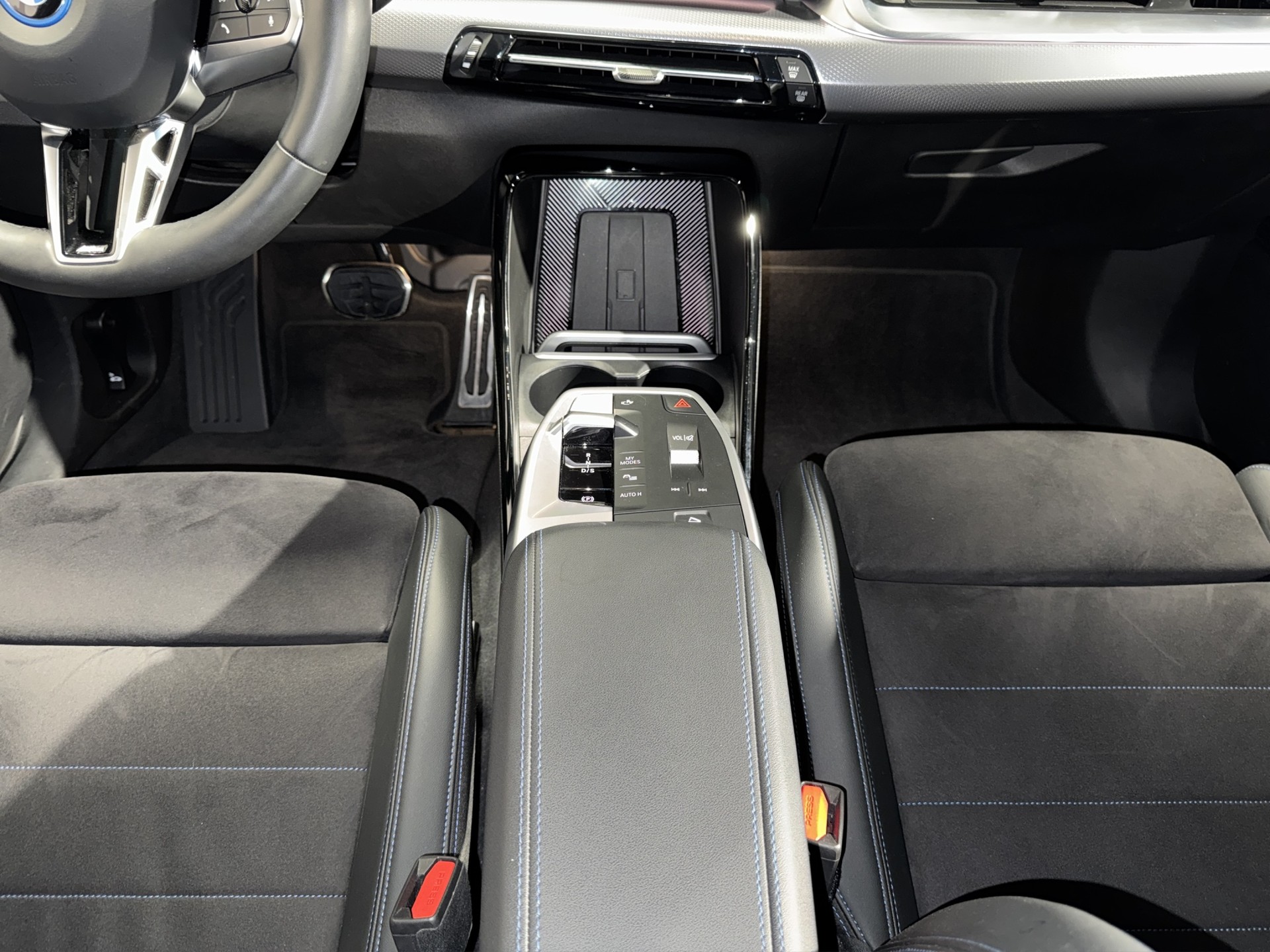 BMW 225e xDrive Active Tourer M Sport-image-19