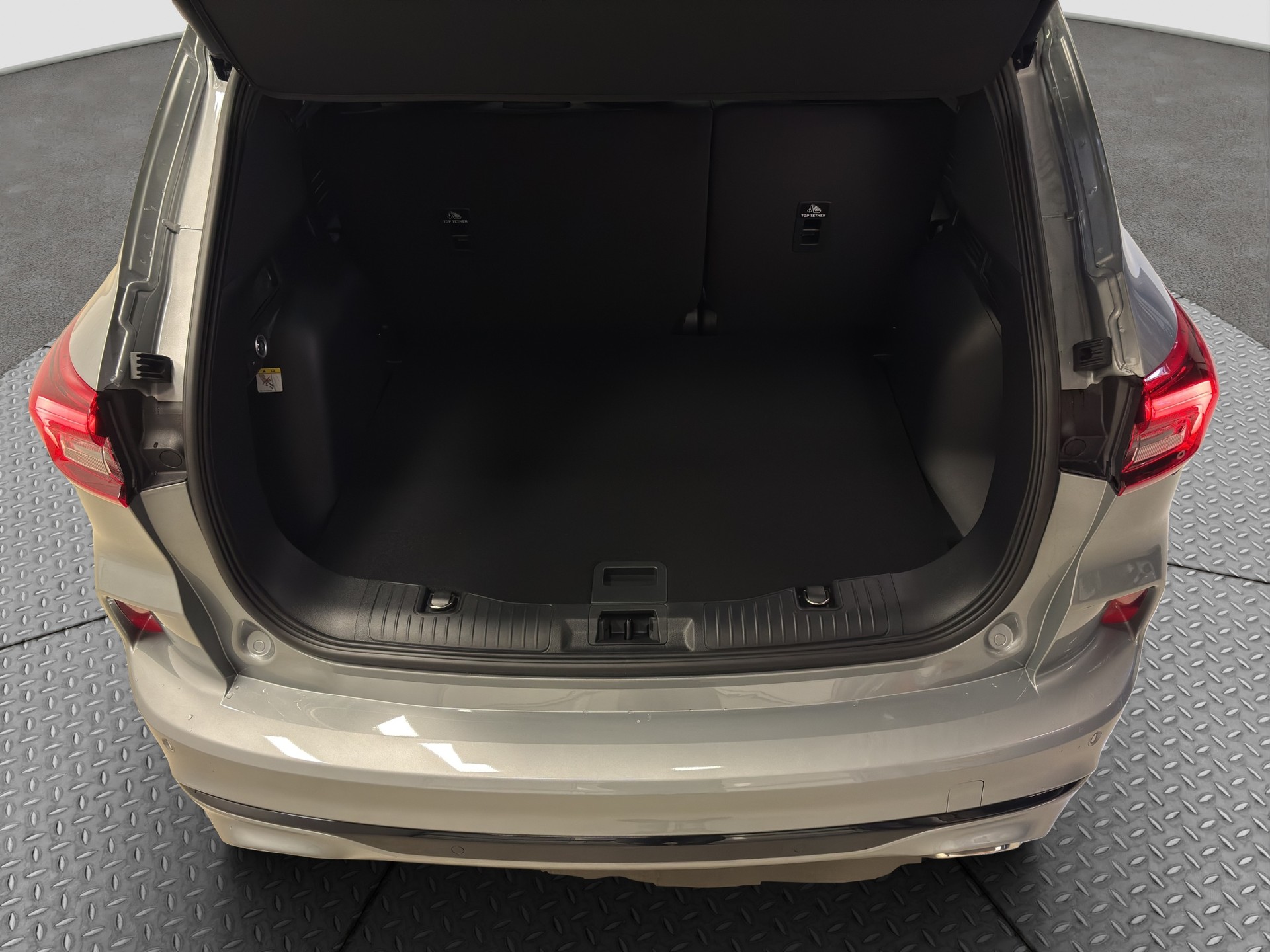 FORD Kuga 2.5 FHEV ST-Line X 4WD-image-15