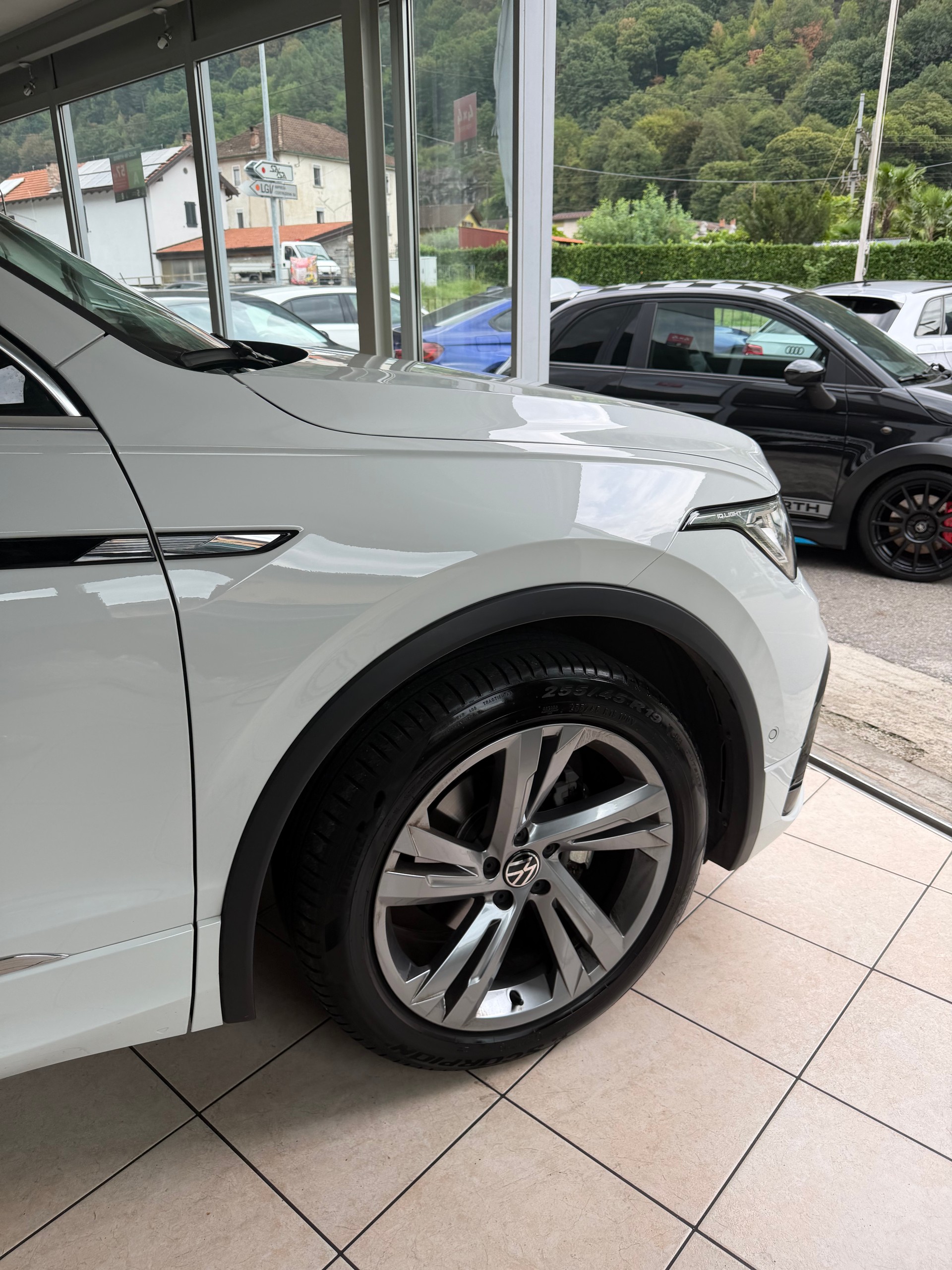 VW Tiguan 1.5TSI Evo R-Line DSG-image-7