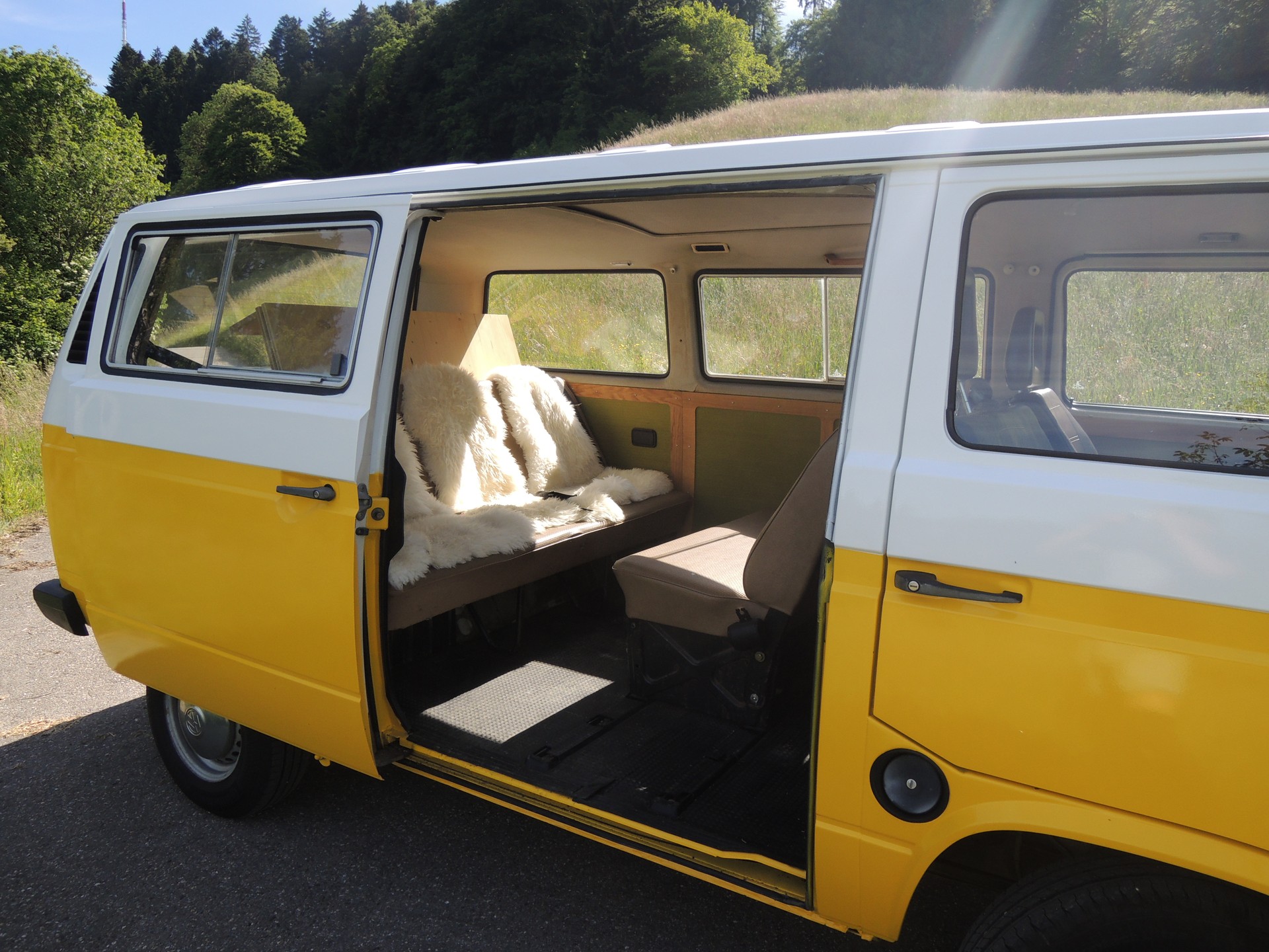VW Caravelle-image-3