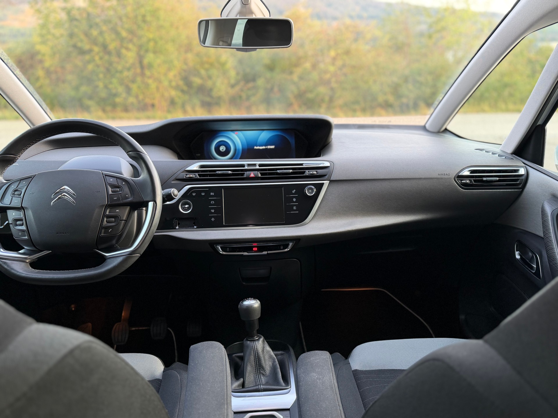 CITROEN Grand C4 Picasso 1.6i 16V THP Exclusive-image-10