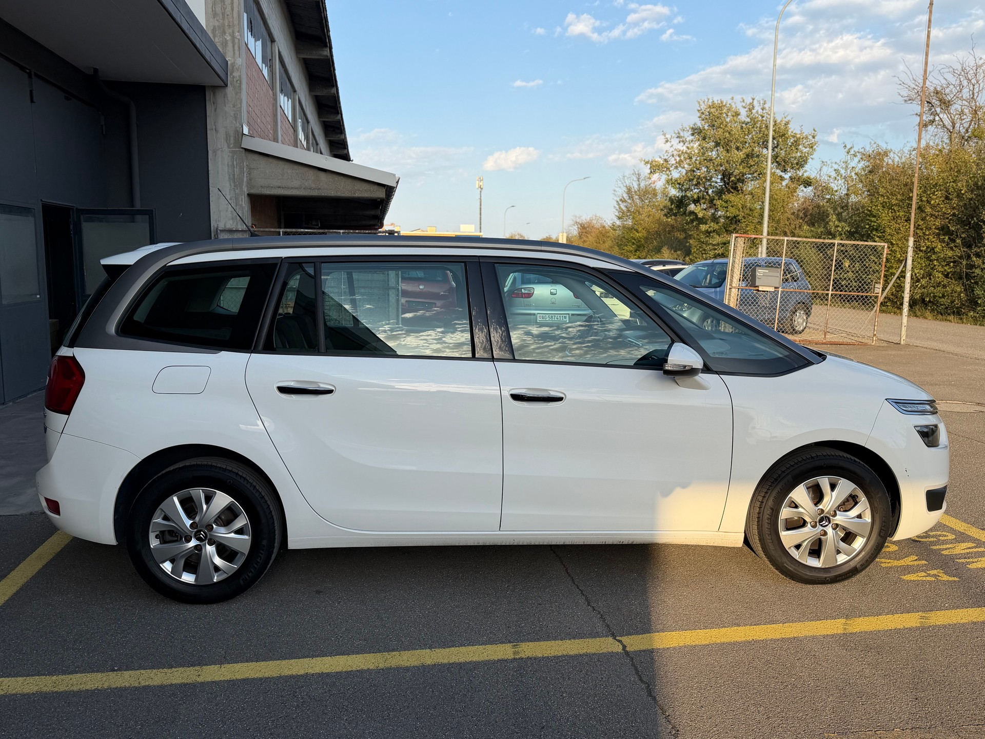 CITROEN Grand C4 Picasso 1.6i 16V THP Exclusive-image-7