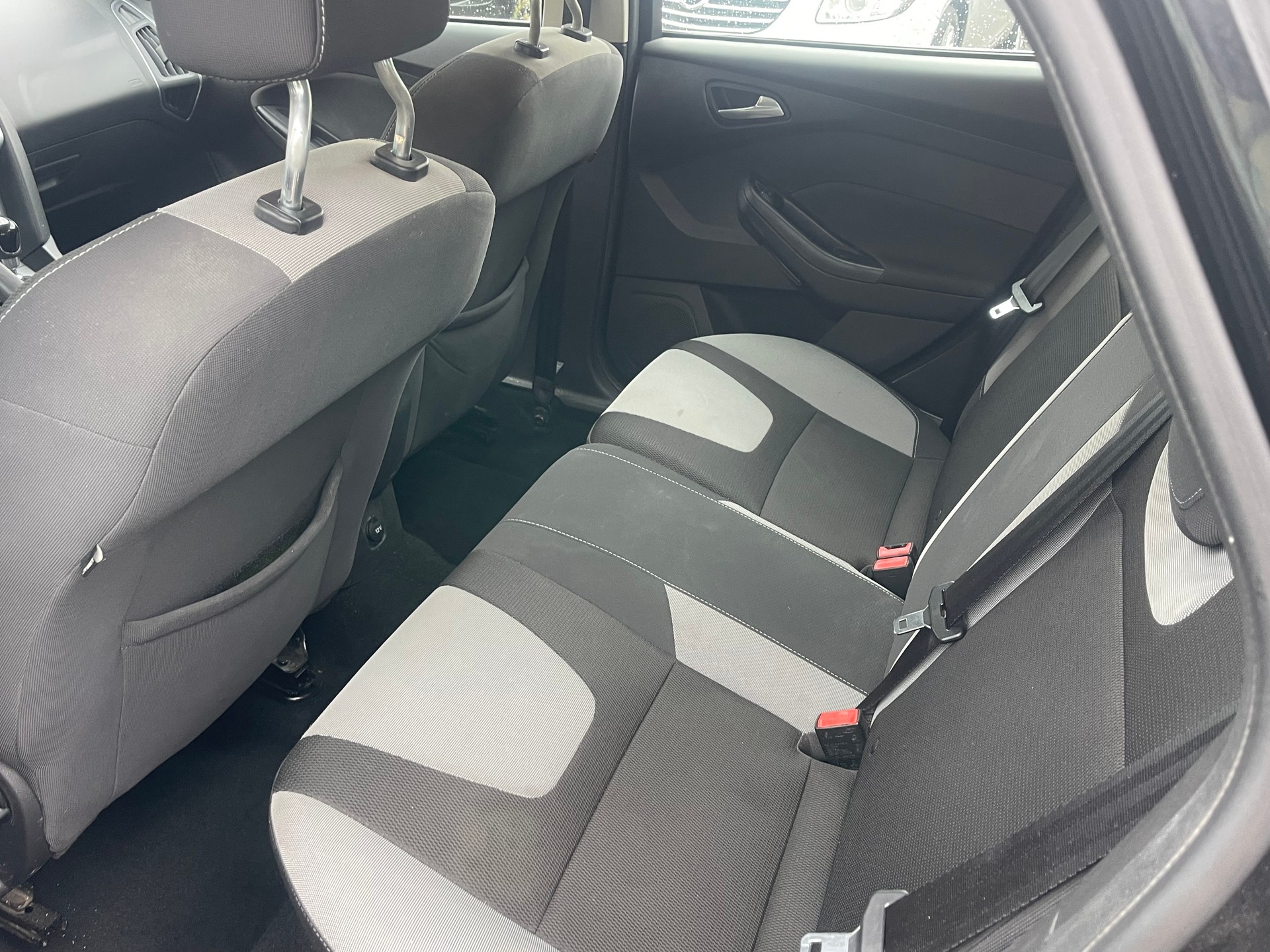 FORD Focus 1.0 SCTi Carving-image-9