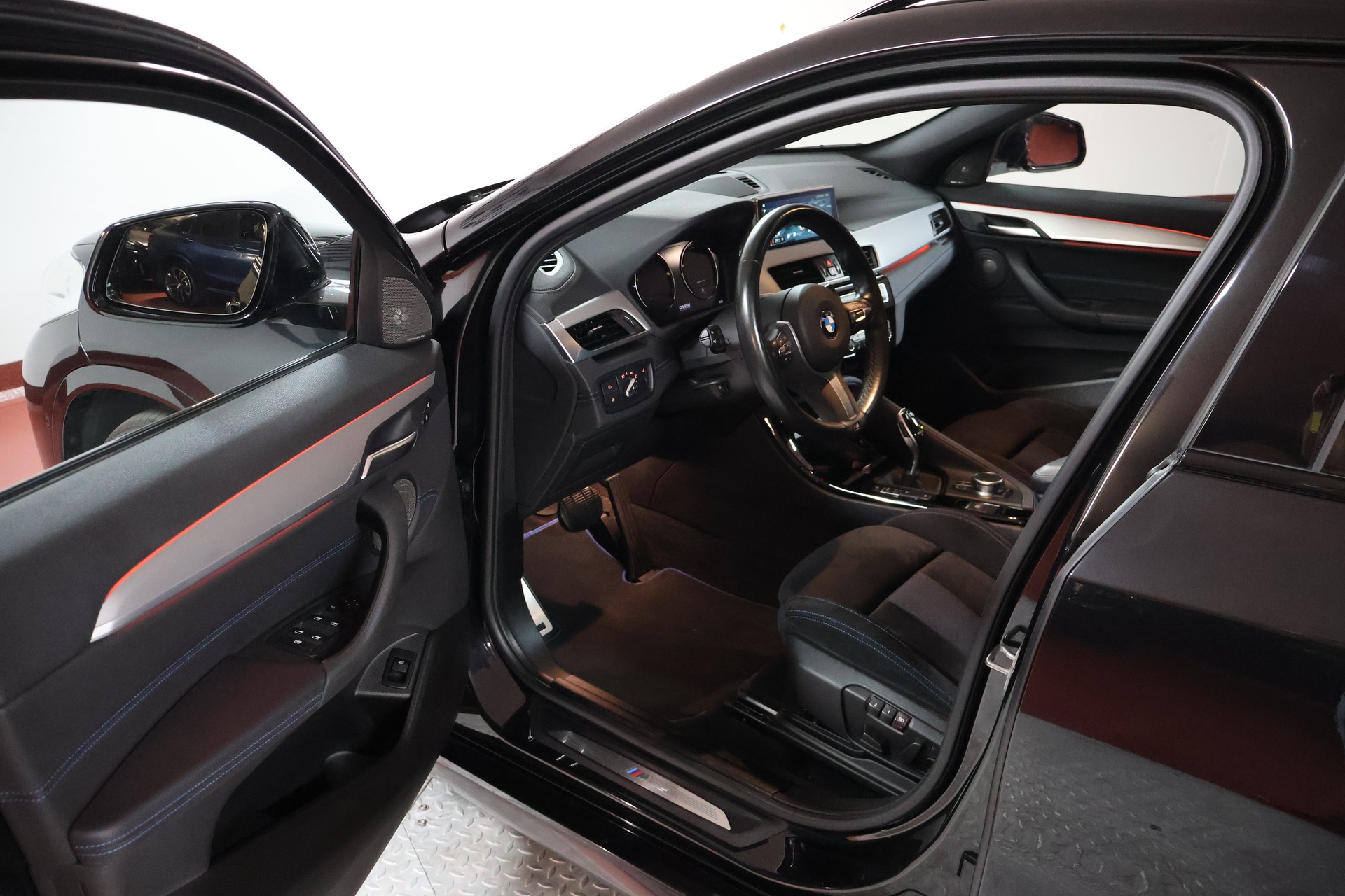 BMW X2 xDrive 20d M Sport Steptronic-image-5