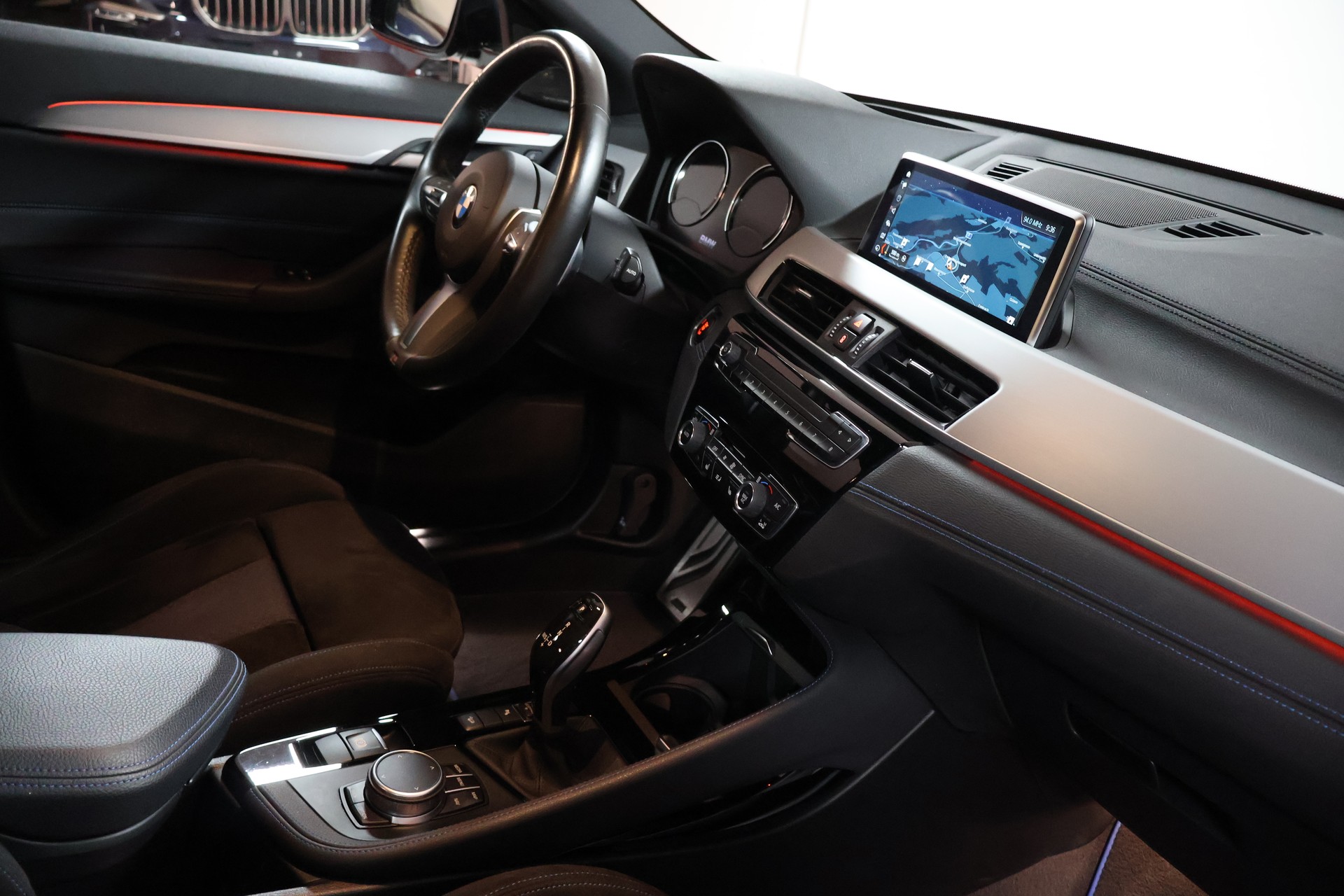 BMW X2 xDrive 20d M Sport Steptronic-image-11