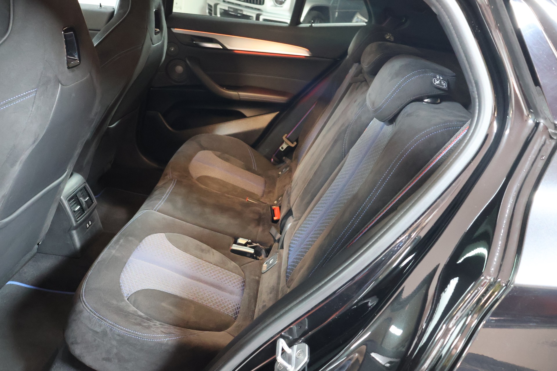 BMW X2 xDrive 20d M Sport Steptronic-image-19