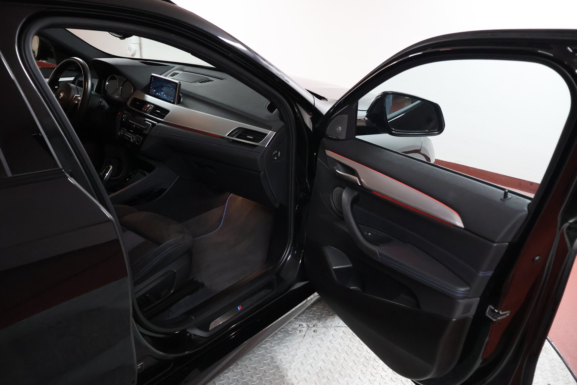 BMW X2 xDrive 20d M Sport Steptronic-image-15