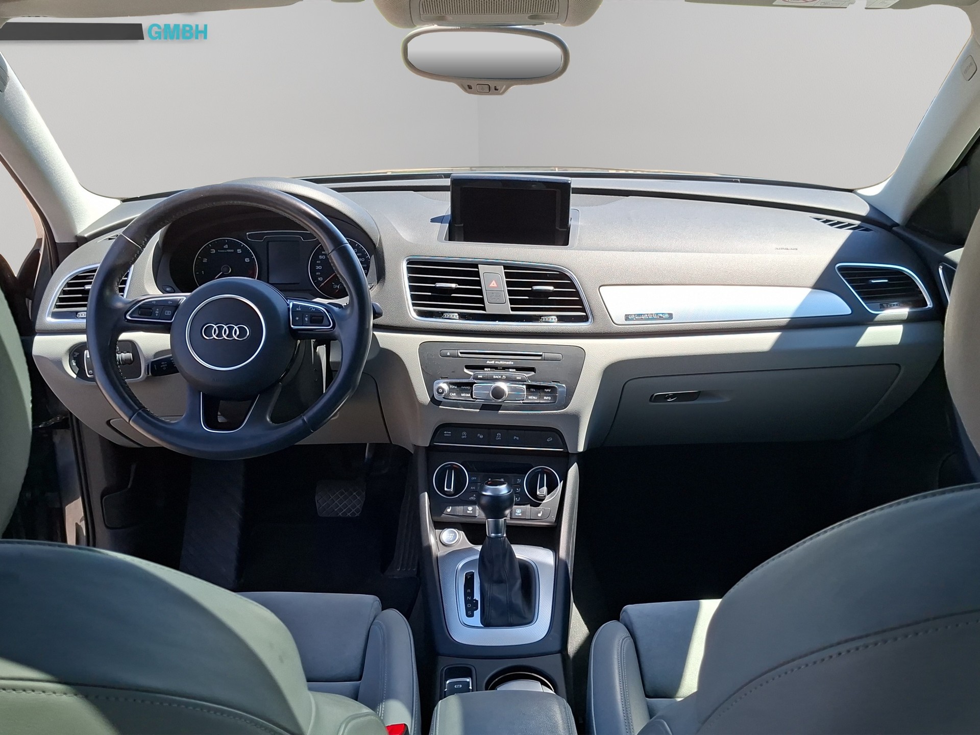 AUDI Q3 2.0 TFSI sport quattro S-tronic-image-13