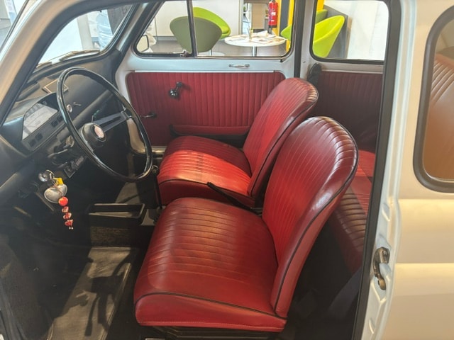 FIAT 500L-image-11