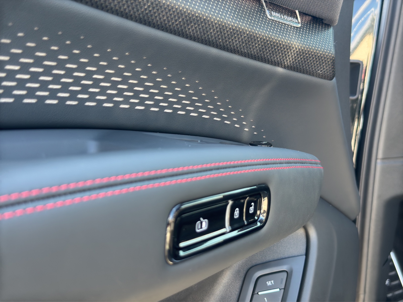 AUDI Q7 SUV TDI quattro 220 kW-image-16