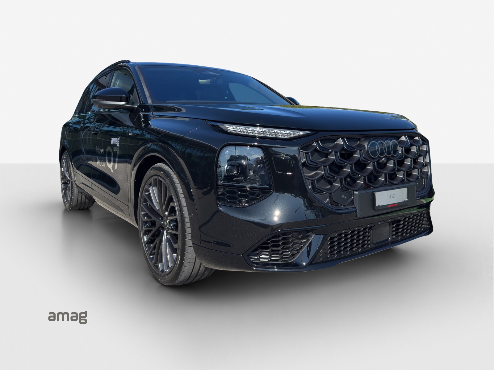 AUDI Q7 SUV TDI quattro 220 kW-image-6